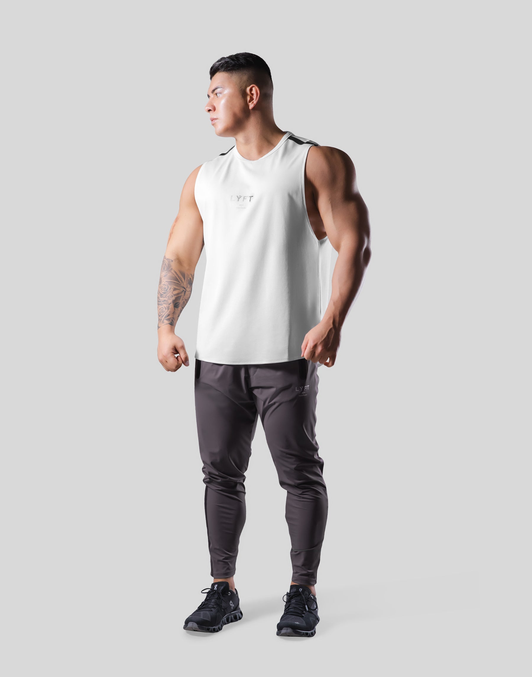 One Line Stretch No Sleeve - White – LÝFT
