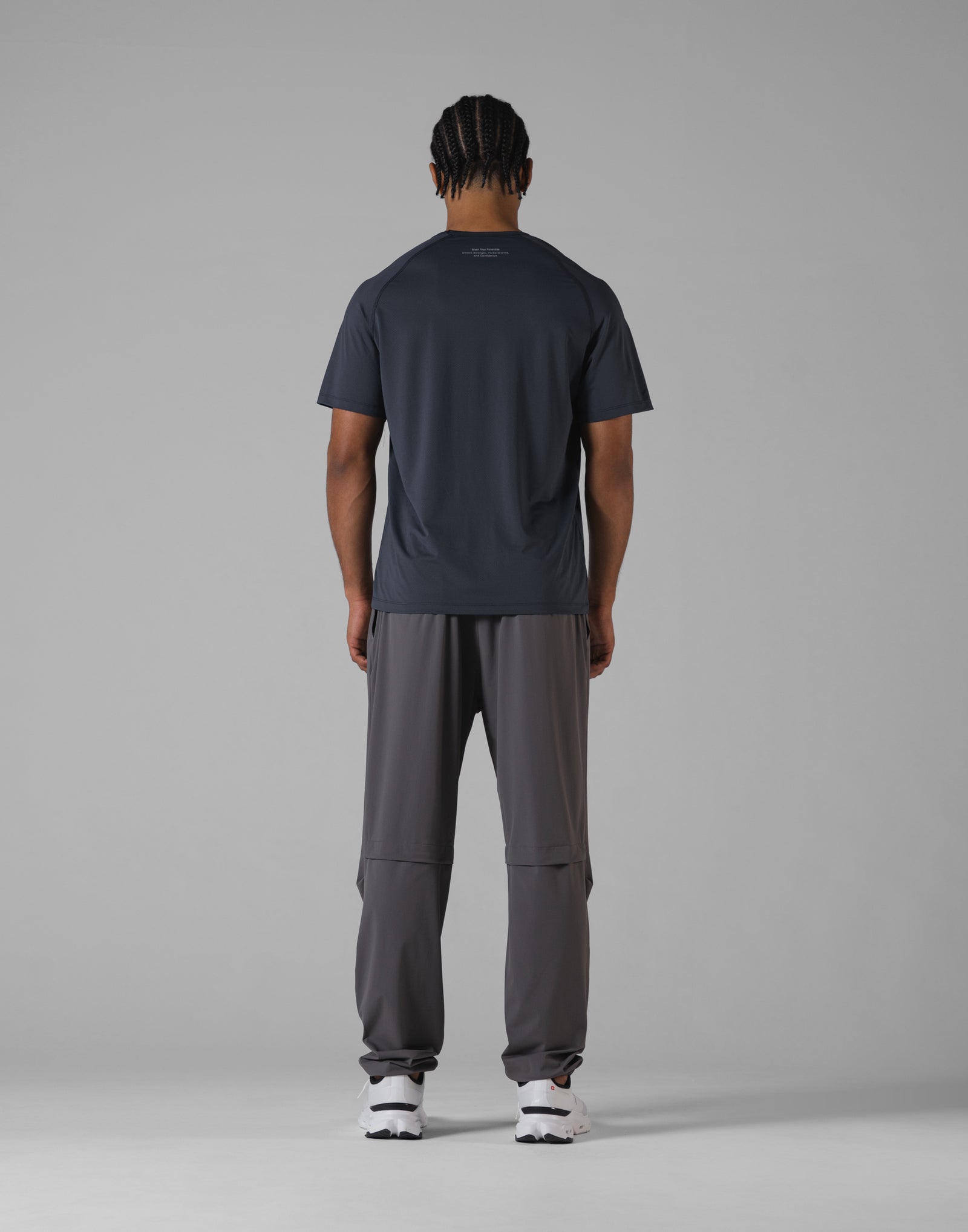 LÝFT Athletic Mesh Raglan Sleeve T-Shirt - D.Grey
