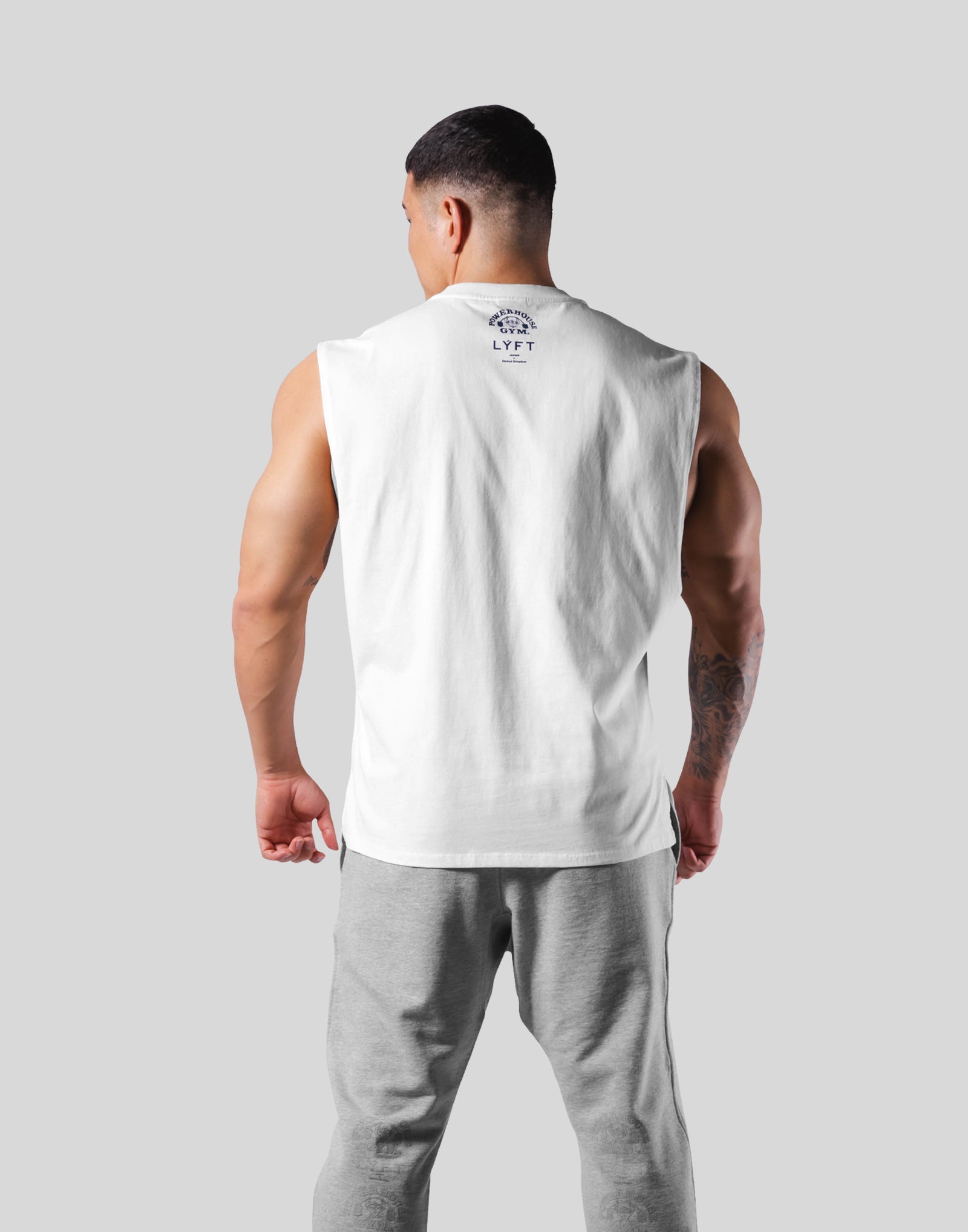 LÝFT × POWER HOUSE GYM ノースリーブ　アイボリー　XL LÝFT × Power House Gym No Sleeve- White