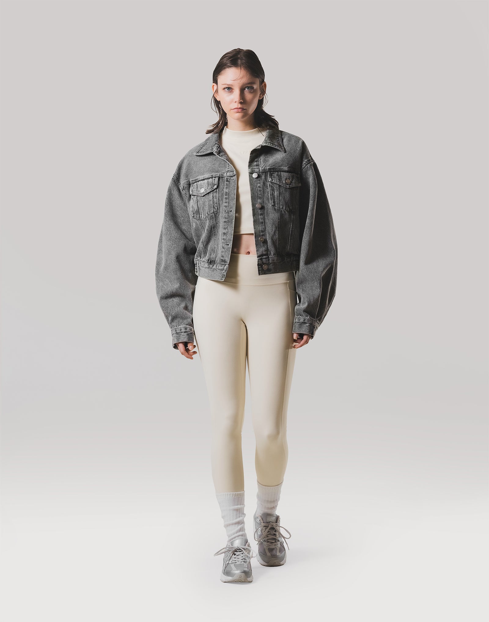 LYFT グレー デニムジャケット S Back Gather Denim Jacket - Grey – LÝFT