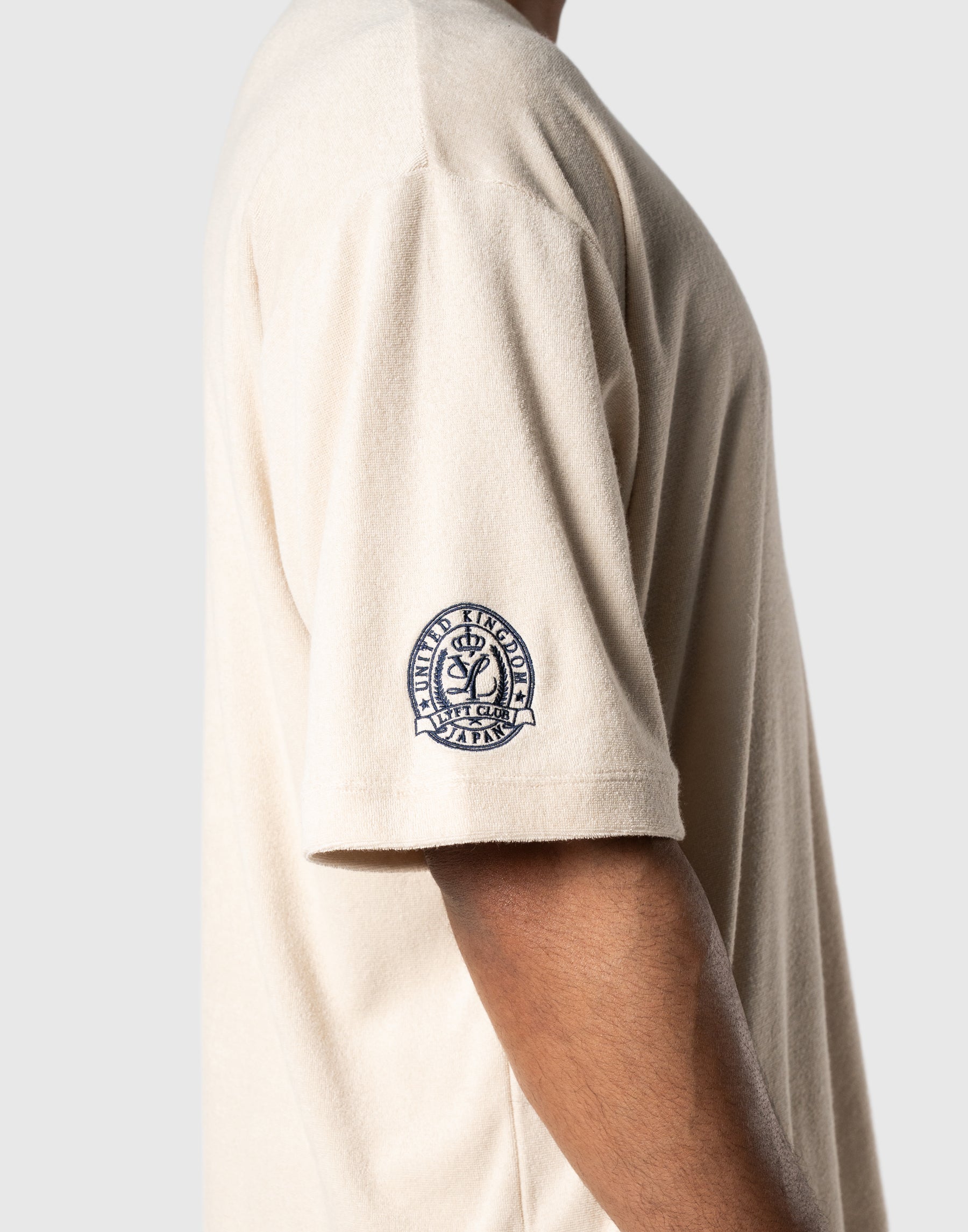 Cursive LÝFT Logo Pile Big T-Shirt - Ivory