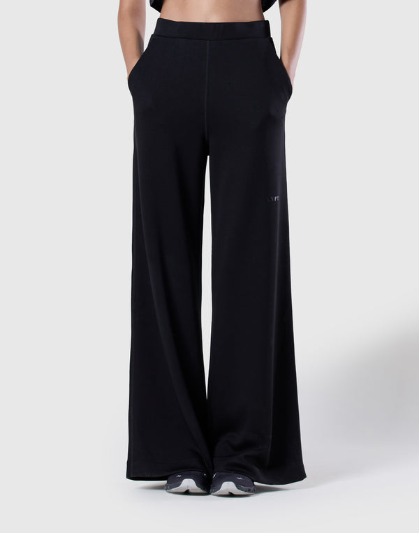 Two Line Slit Wide Pants - Black – LÝFT