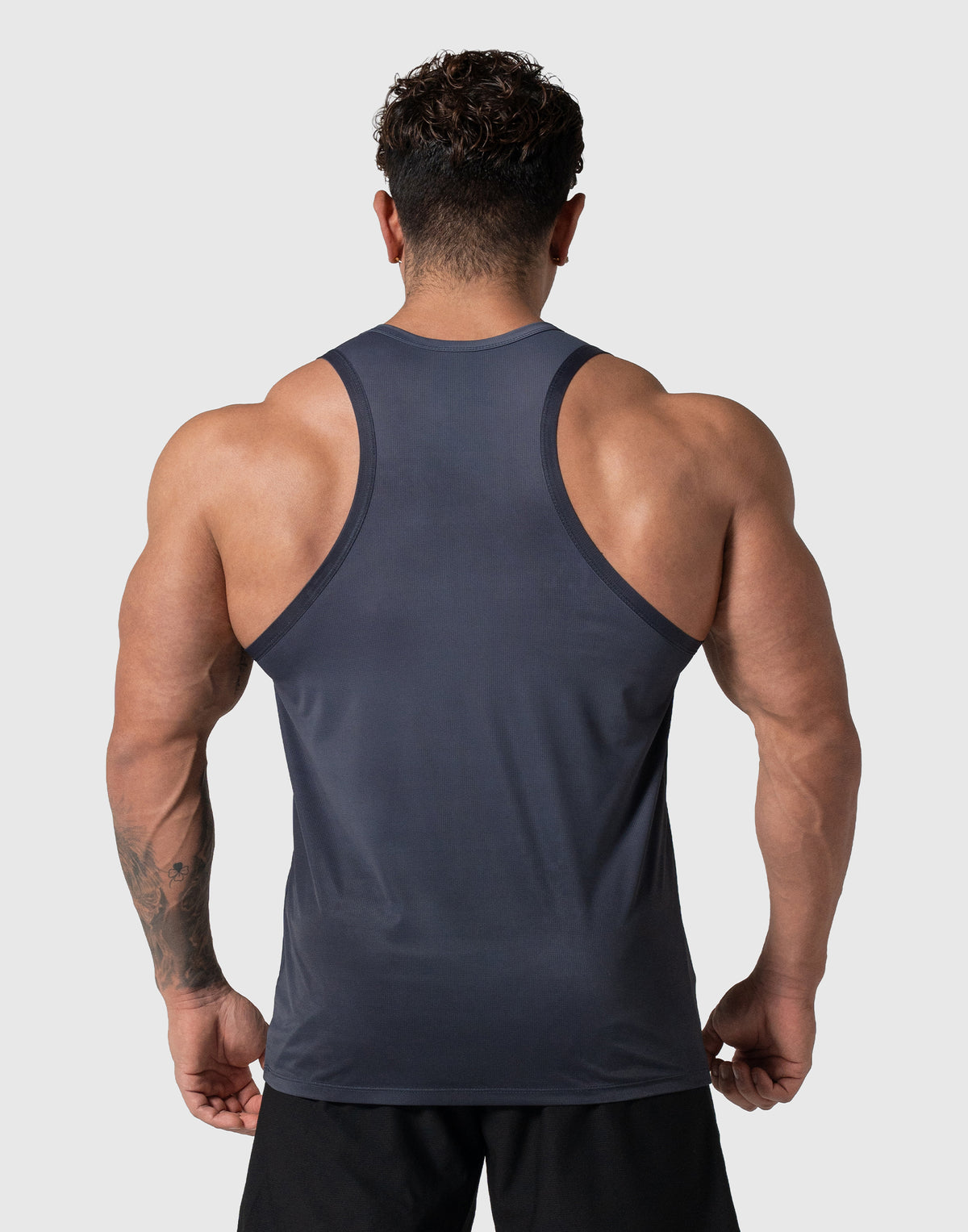 LÝFT Gradation Stretch Tanktop - Black