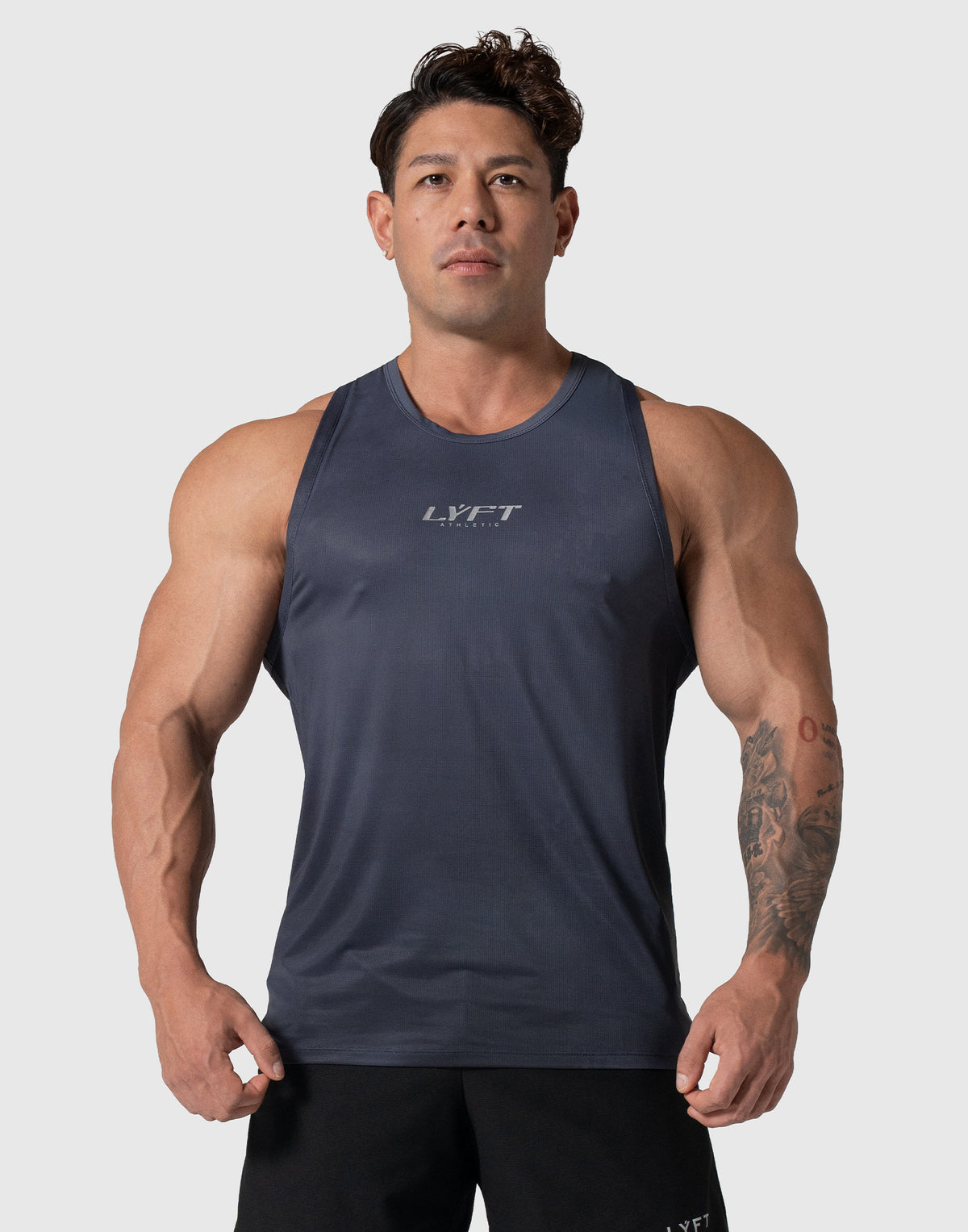 LÝFT Gradation Stretch Tanktop - Black