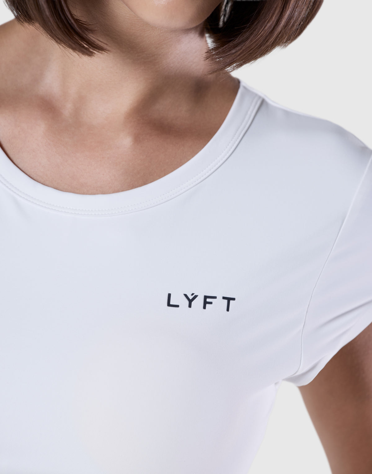 Sleek Cap Boxy Crop T-Shirt - White