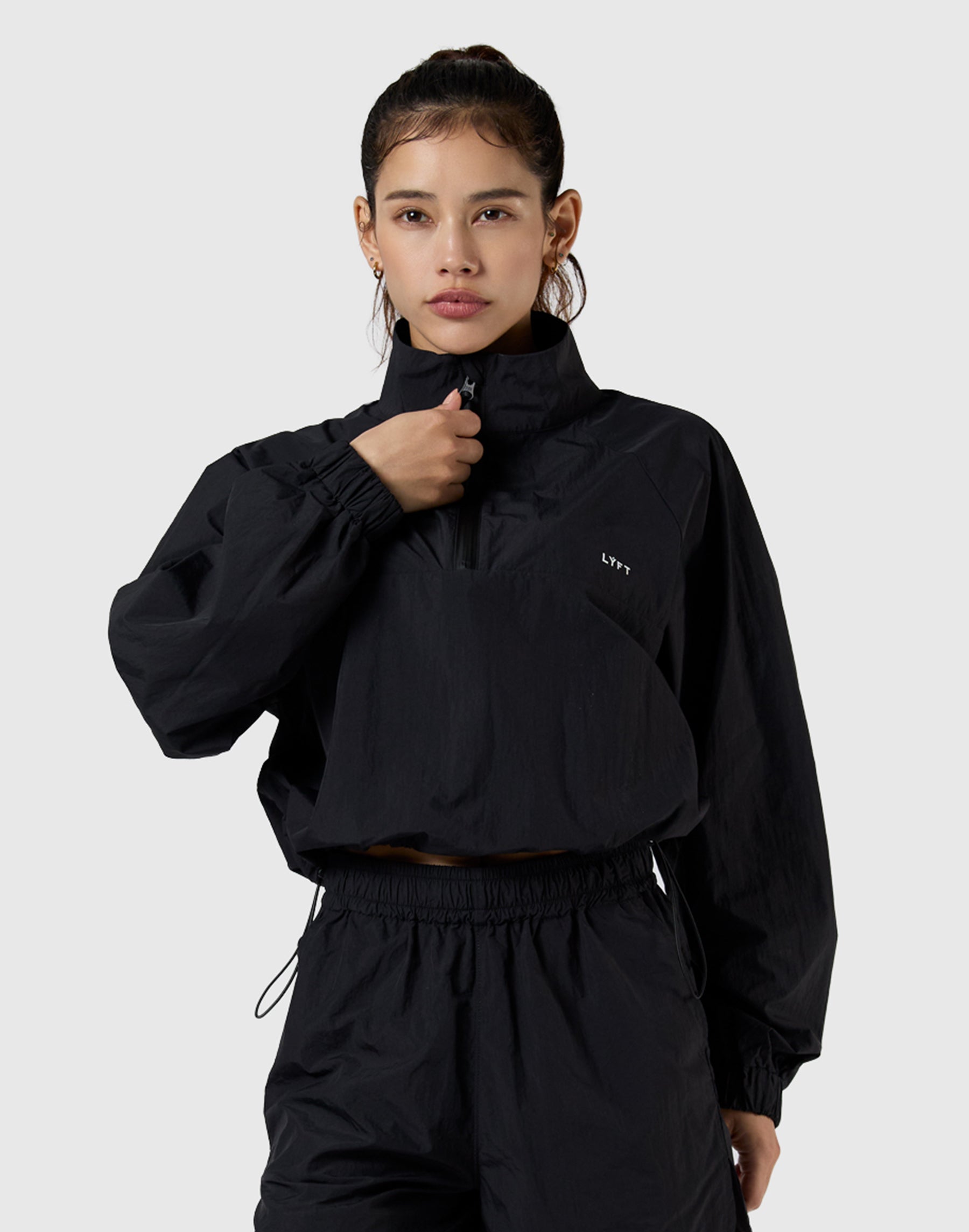 Half-Zip Cropped Nylon Pullover - Black – LÝFT