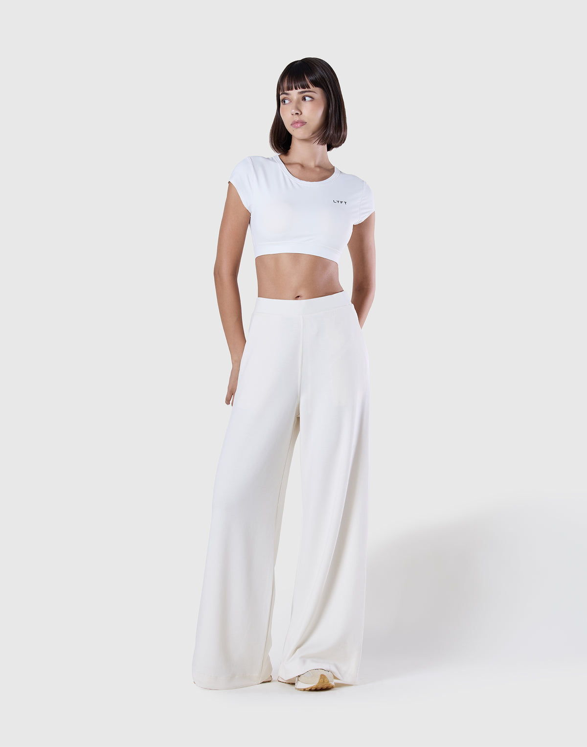 Sleek Cap Boxy Crop T-Shirt - White