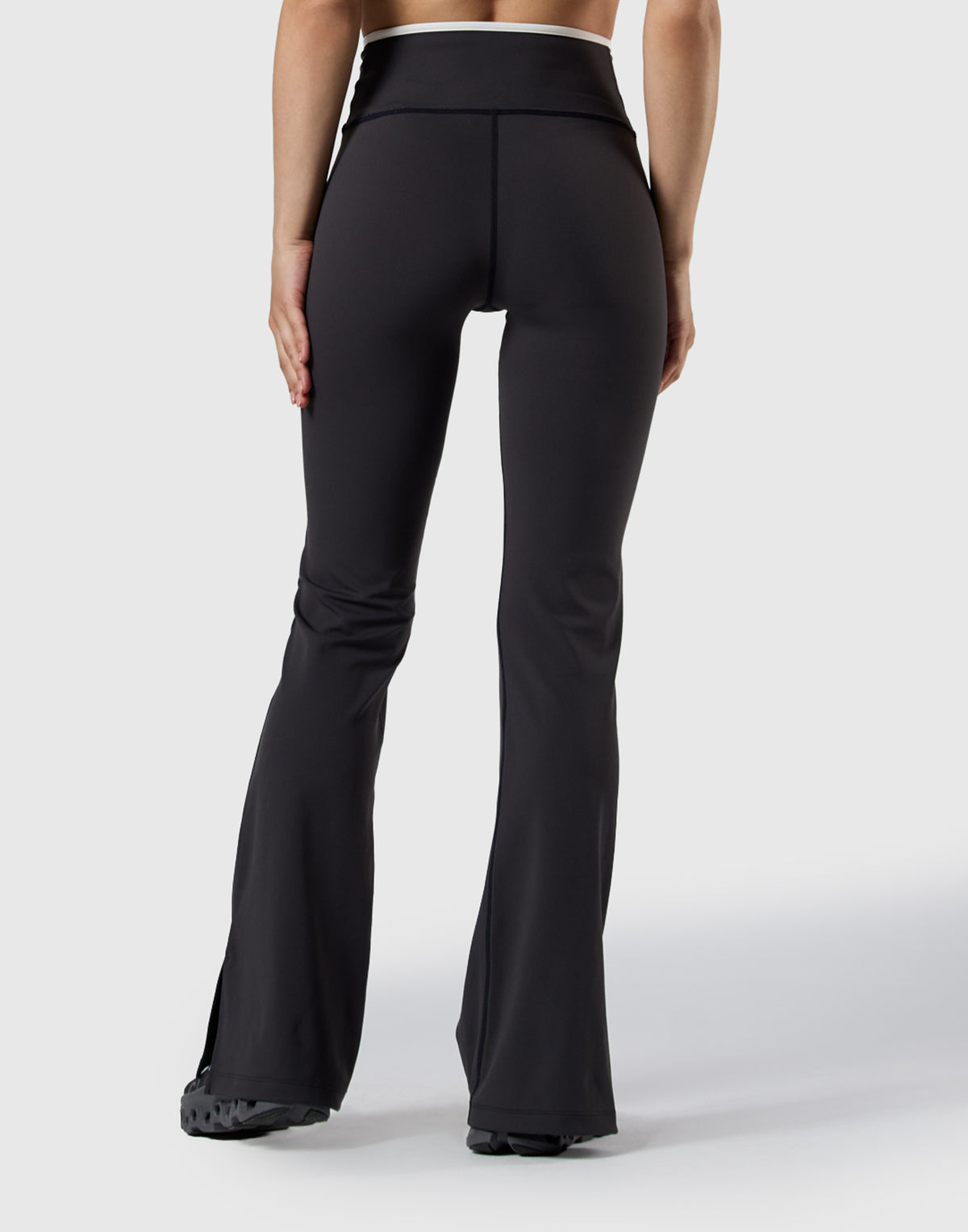 LYFT × CONVERSE Lace-Up Leggings - Black – LÝFT