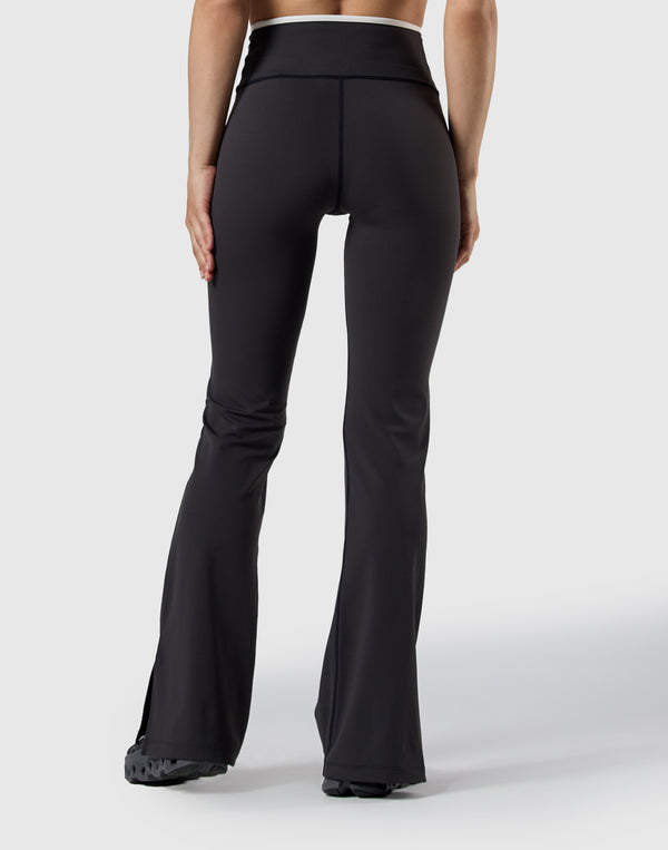 2Line Short Leggings V.2 - Black – LÝFT