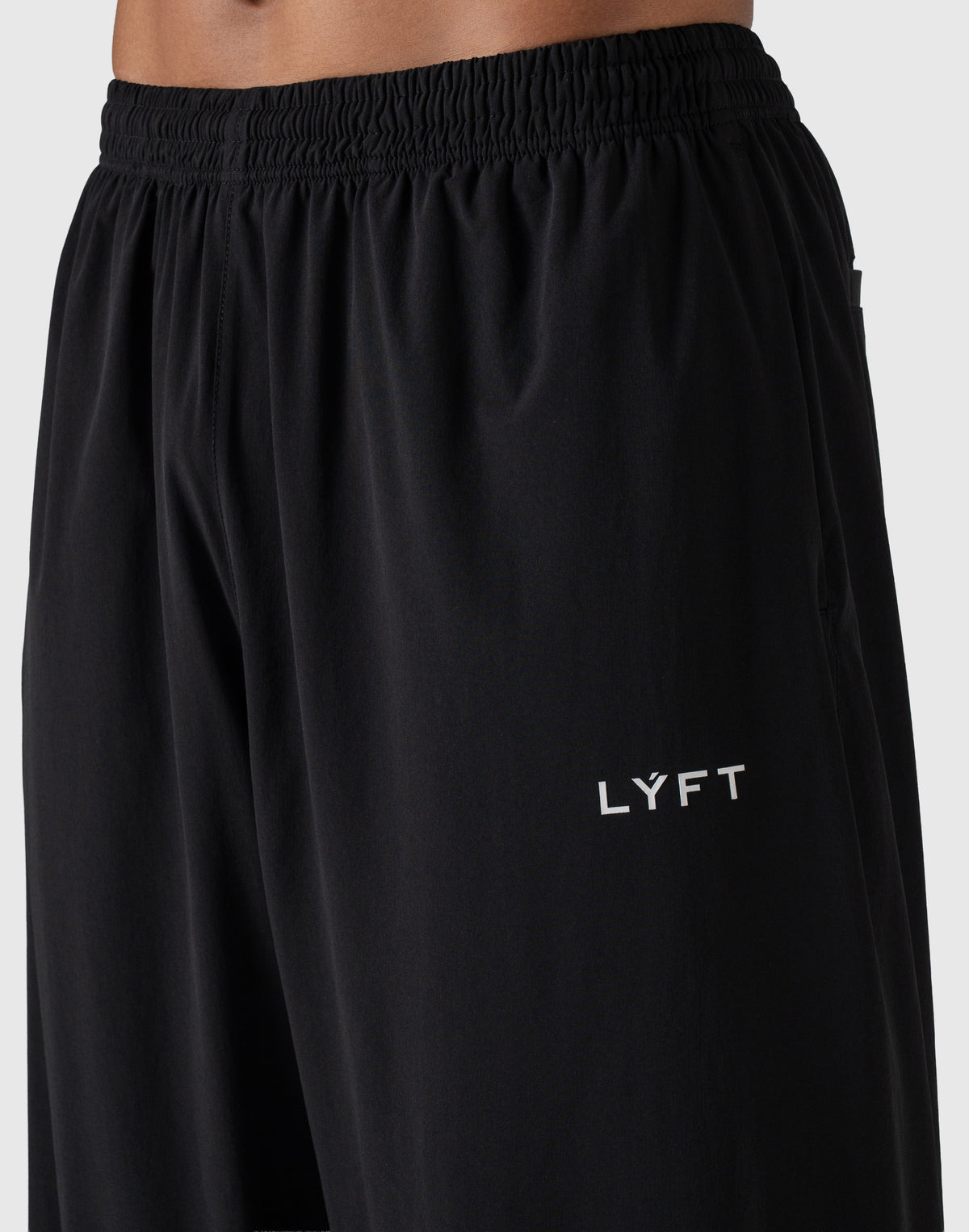 TEAM LÝFT Logo Nylon Pants - Black