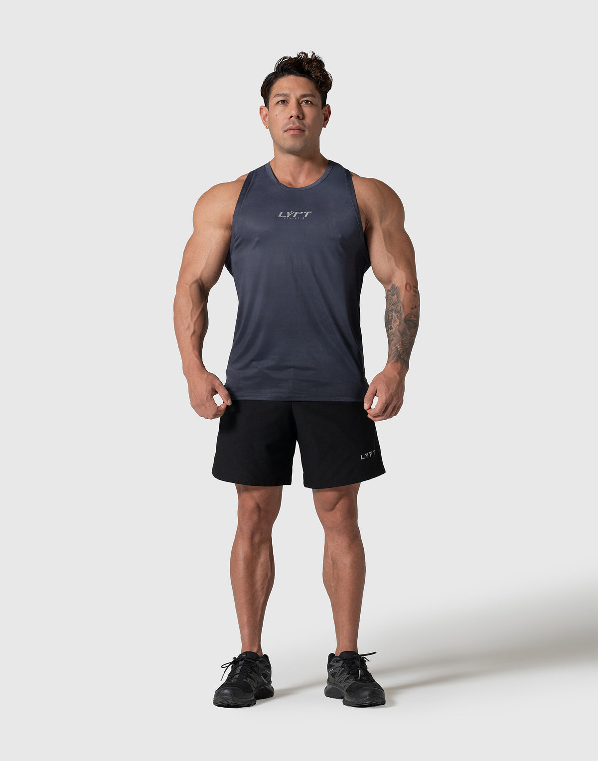LÝFT Gradation Stretch Tanktop - Black