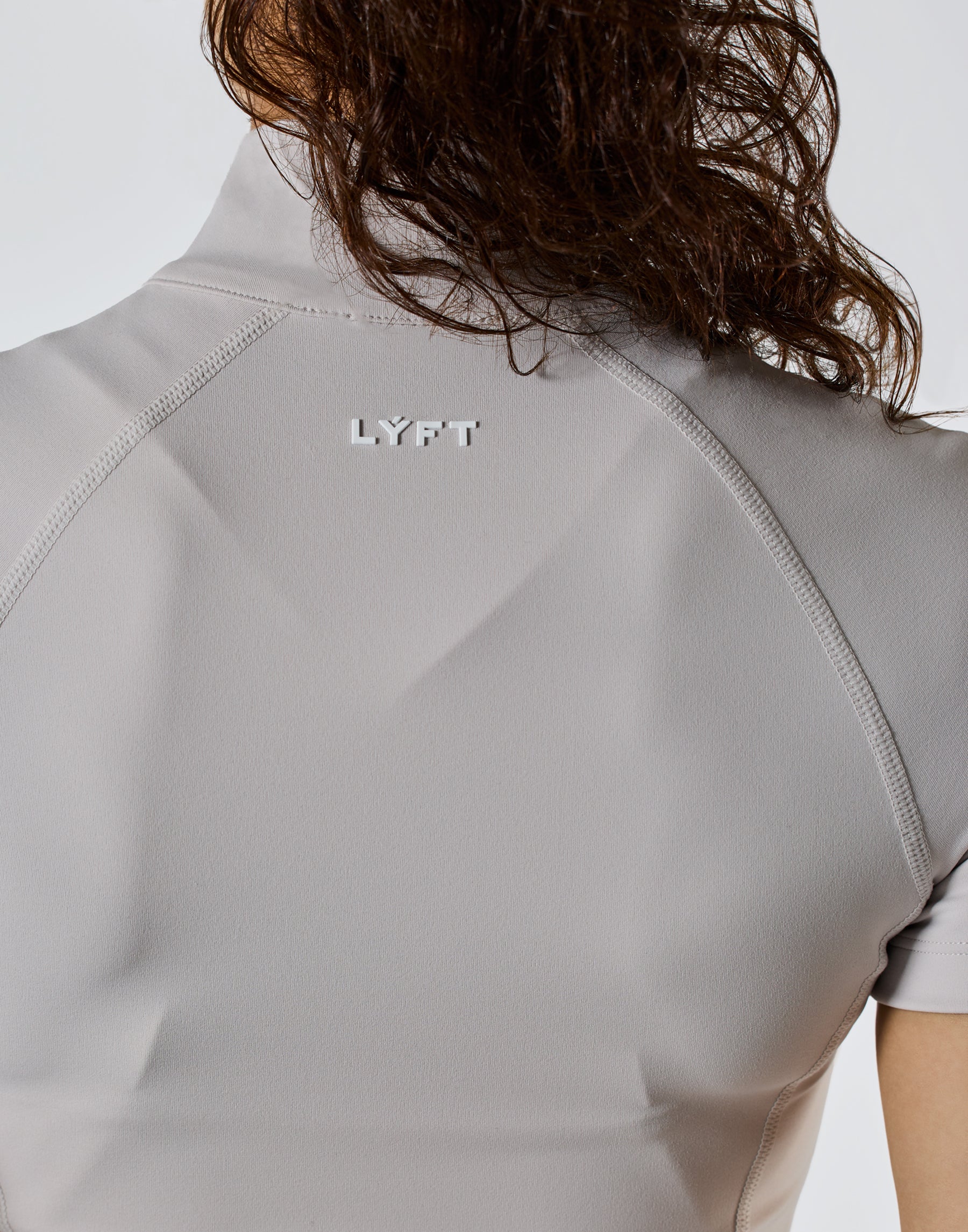 Cropped Slim Fit Short Sleeve Jacket - Ivory – LÝFT