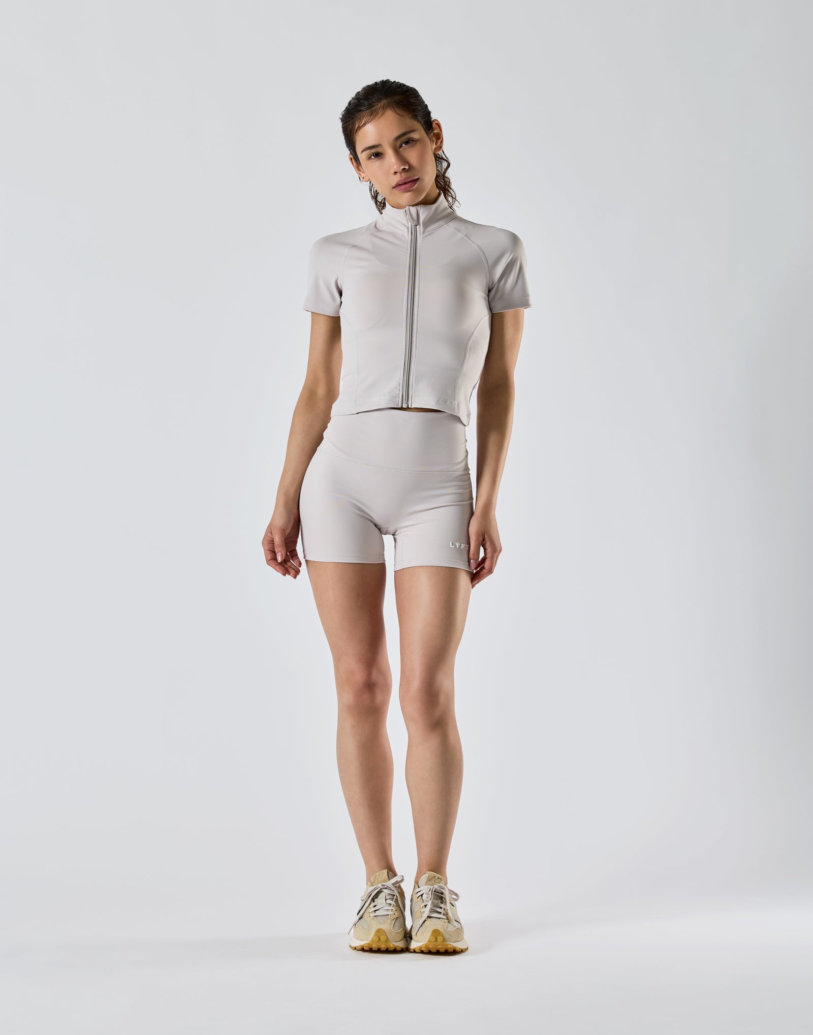 Cropped Slim Fit Short Sleeve Jacket - Ivory – LÝFT