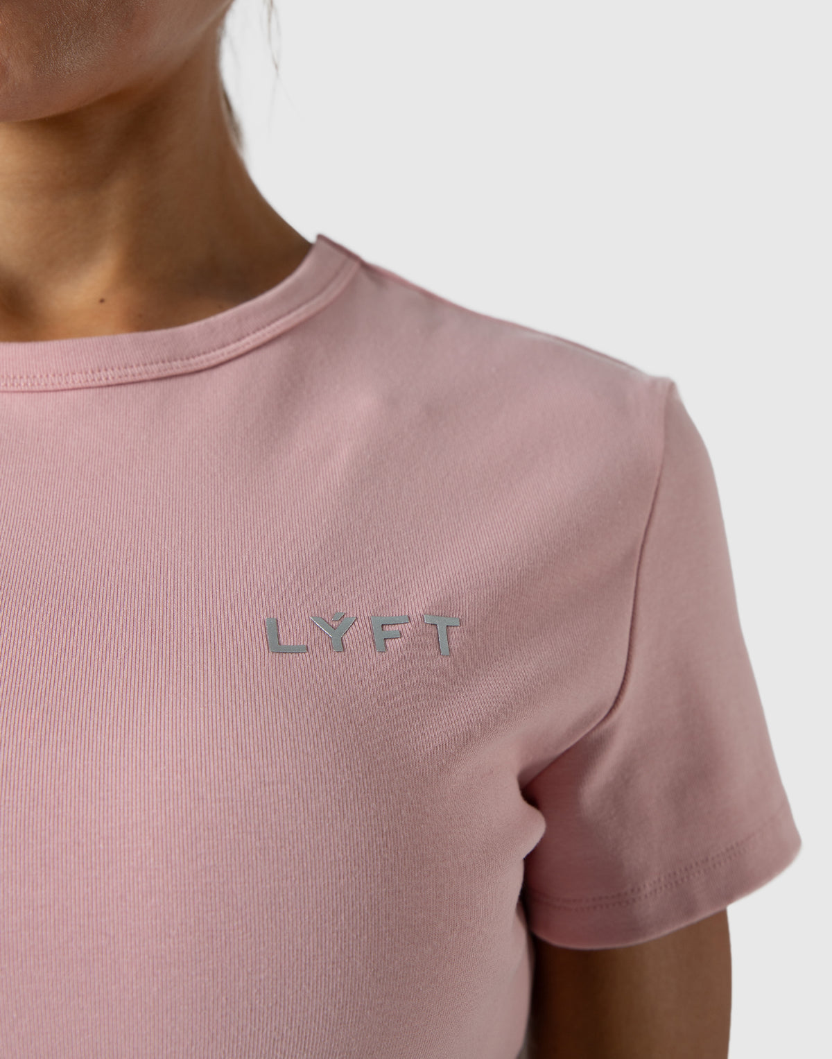 LÝFT Logo Short Length T-Shirt - Pink
