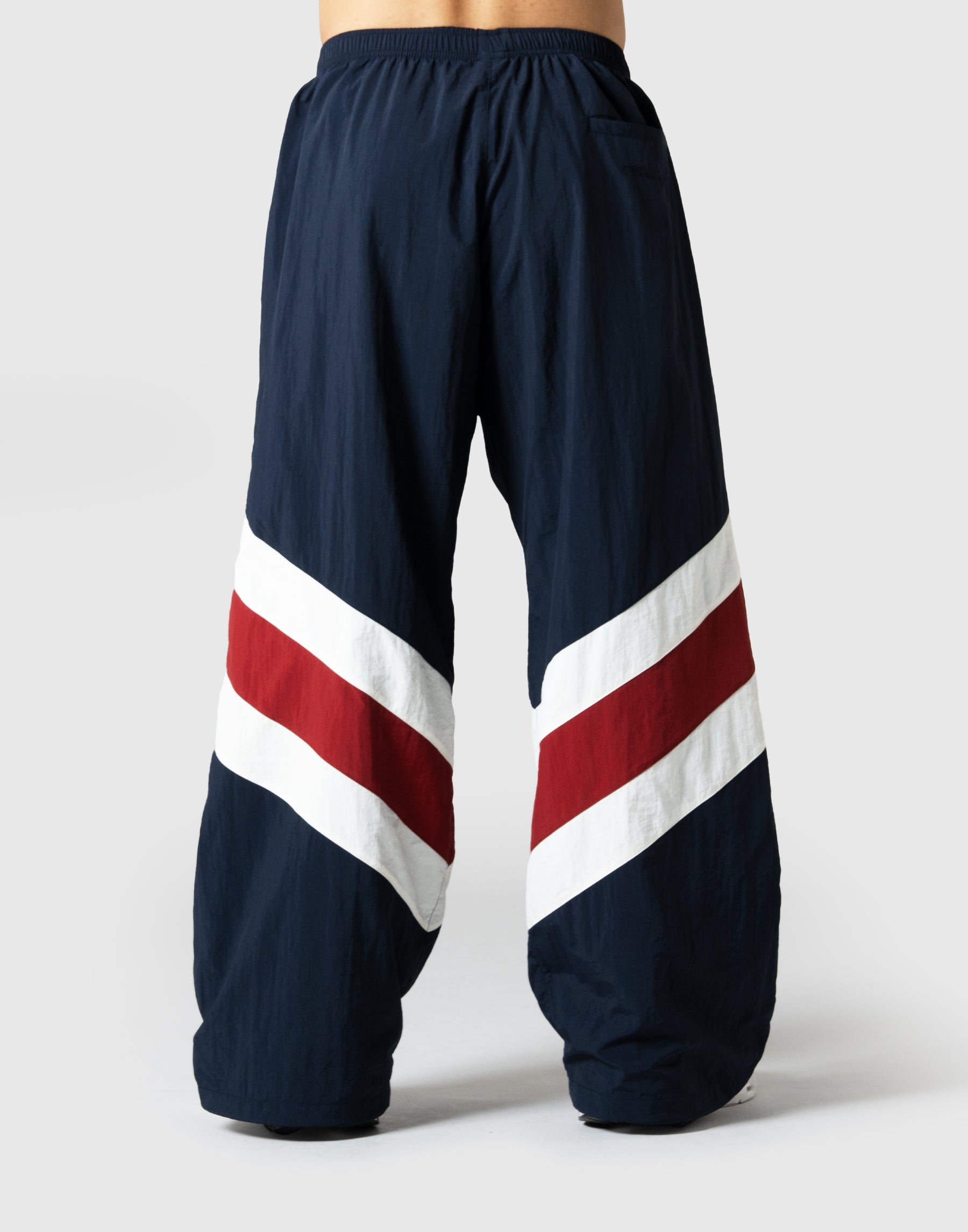 V-Form Wide Track Pants V.2 - OLYMPIA SPECIAL – LÝFT