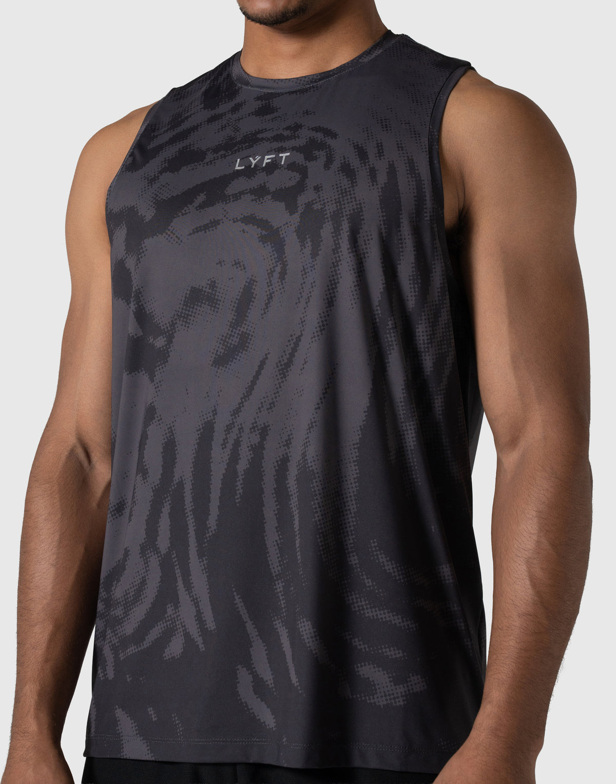 Wave Pattern Graphic Stretch Tanktop - Black