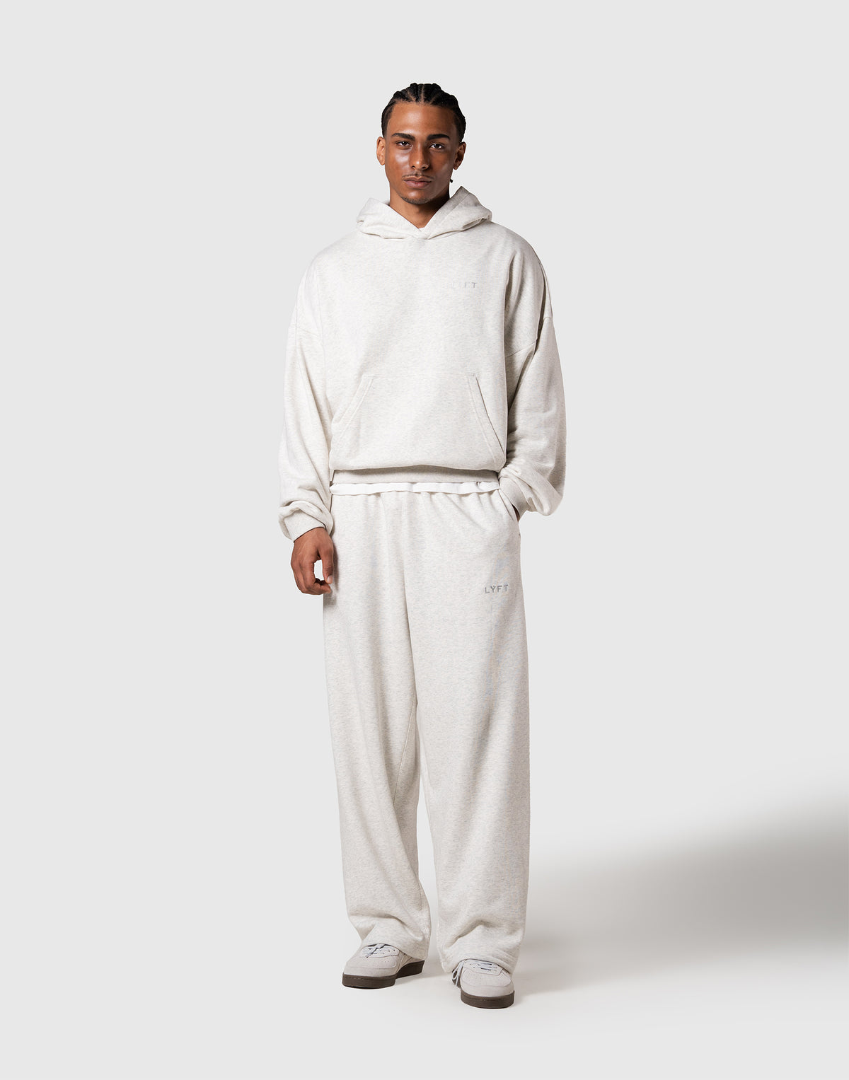One Point LÝFT Logo Sweat Hoodie - Ivory