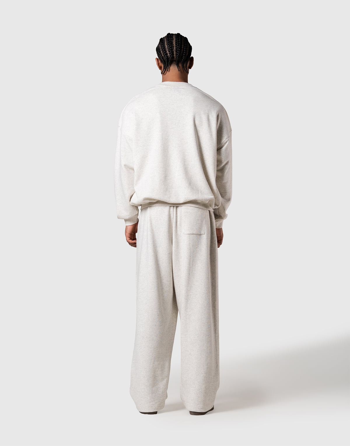 One Point LÝFT Logo Crewneck Sweat - Ivory