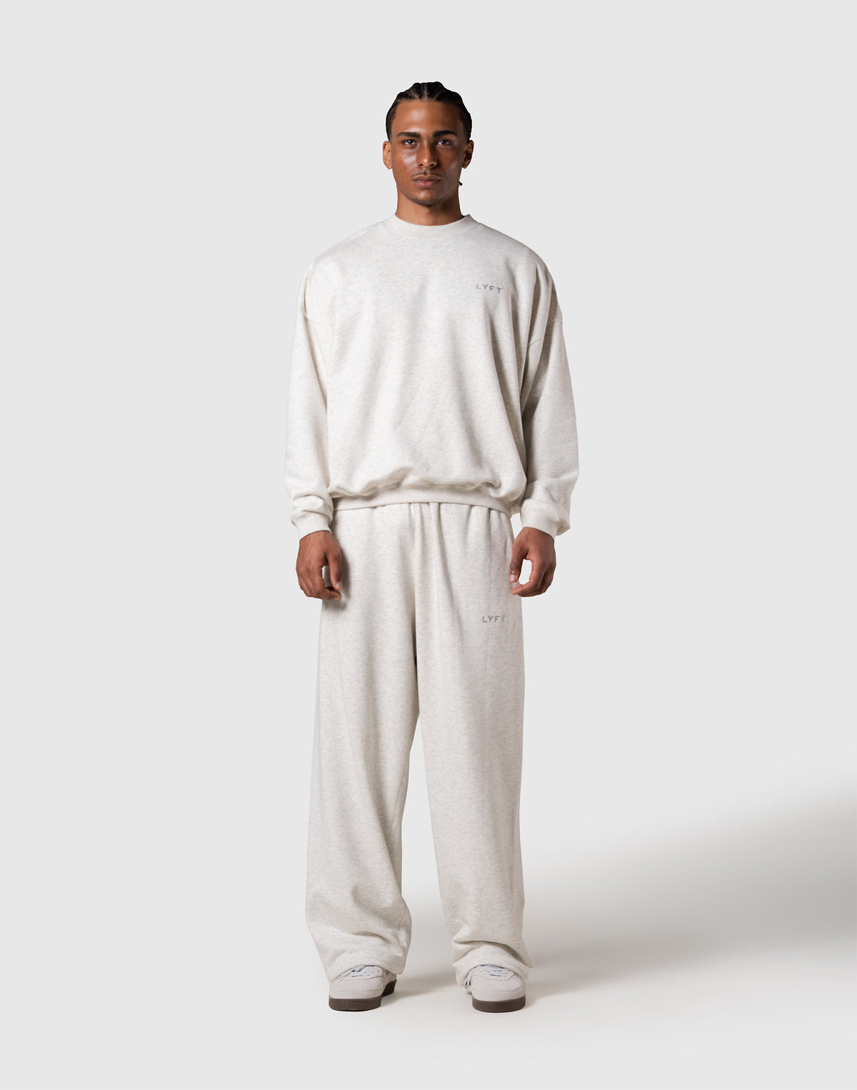 One Point LÝFT Logo Crewneck Sweat - Ivory