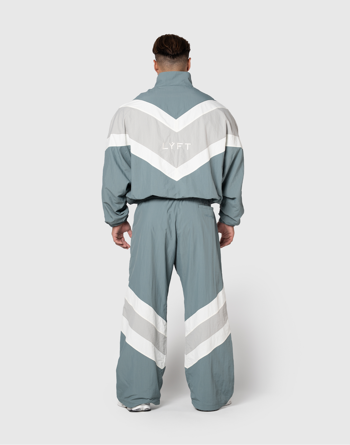 V-Form Track Jacket V.2 - Green
