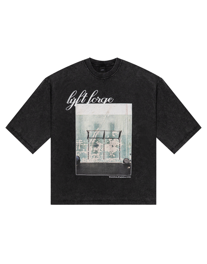 LÝFT × GOLD'S Gym Vintage Graphic Big T-Shirt