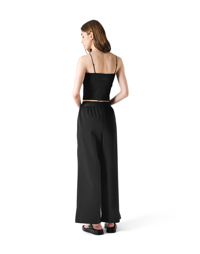 Cup In LÝFT Logo Camisole - Black