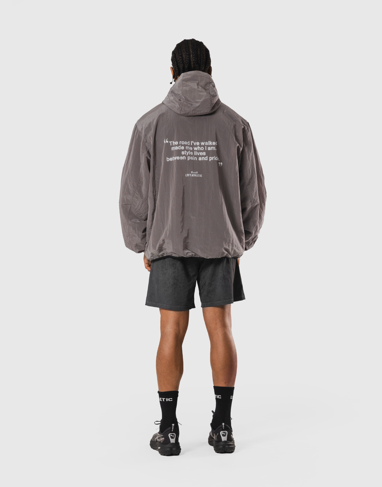 【最終値下】LYFT ナイロンジャケット XL グレー/バーガンディ Stretch Nylon Wappen Hoodie Jacket - D.Grey – LÝFT