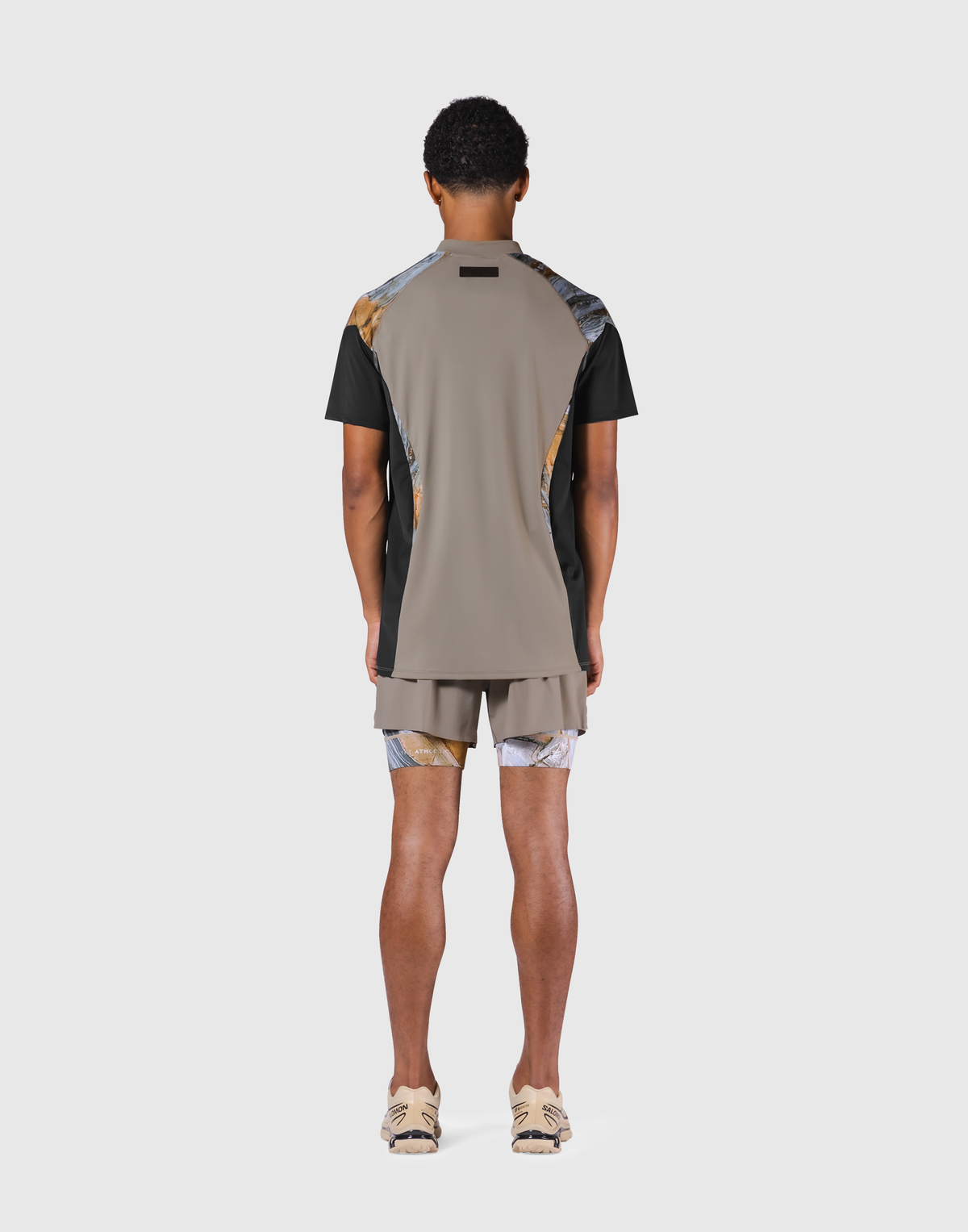 Shoulder Pattern Half Zip Stretch T-Shirt - Beige