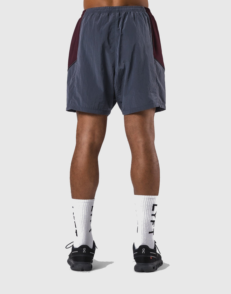 LÝFT リフト V-form ダークグレー Mサイズ V-Form Wide Shorts - D.Grey – LÝFT