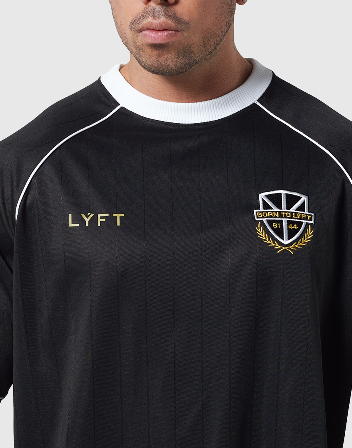 Pinstripe Emblem Big T-Shirt - Black