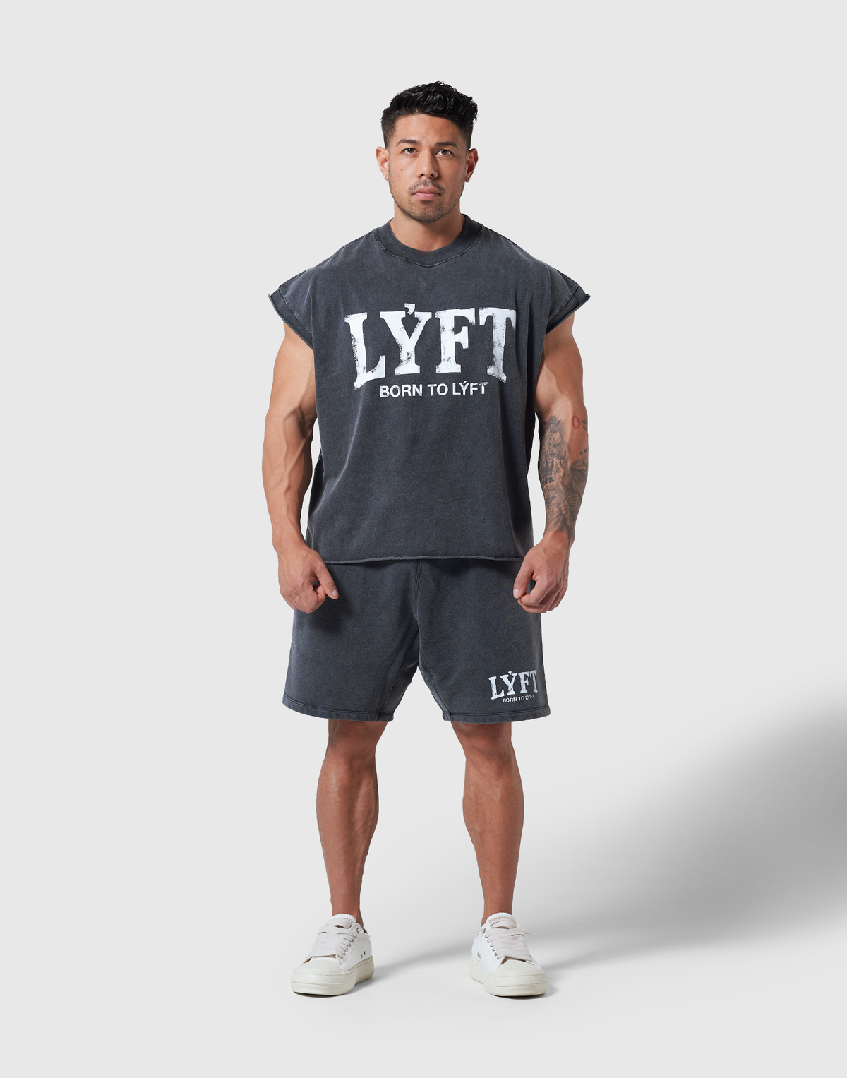 LÝFT Cut-Off Vintage Box Tanktop - Black