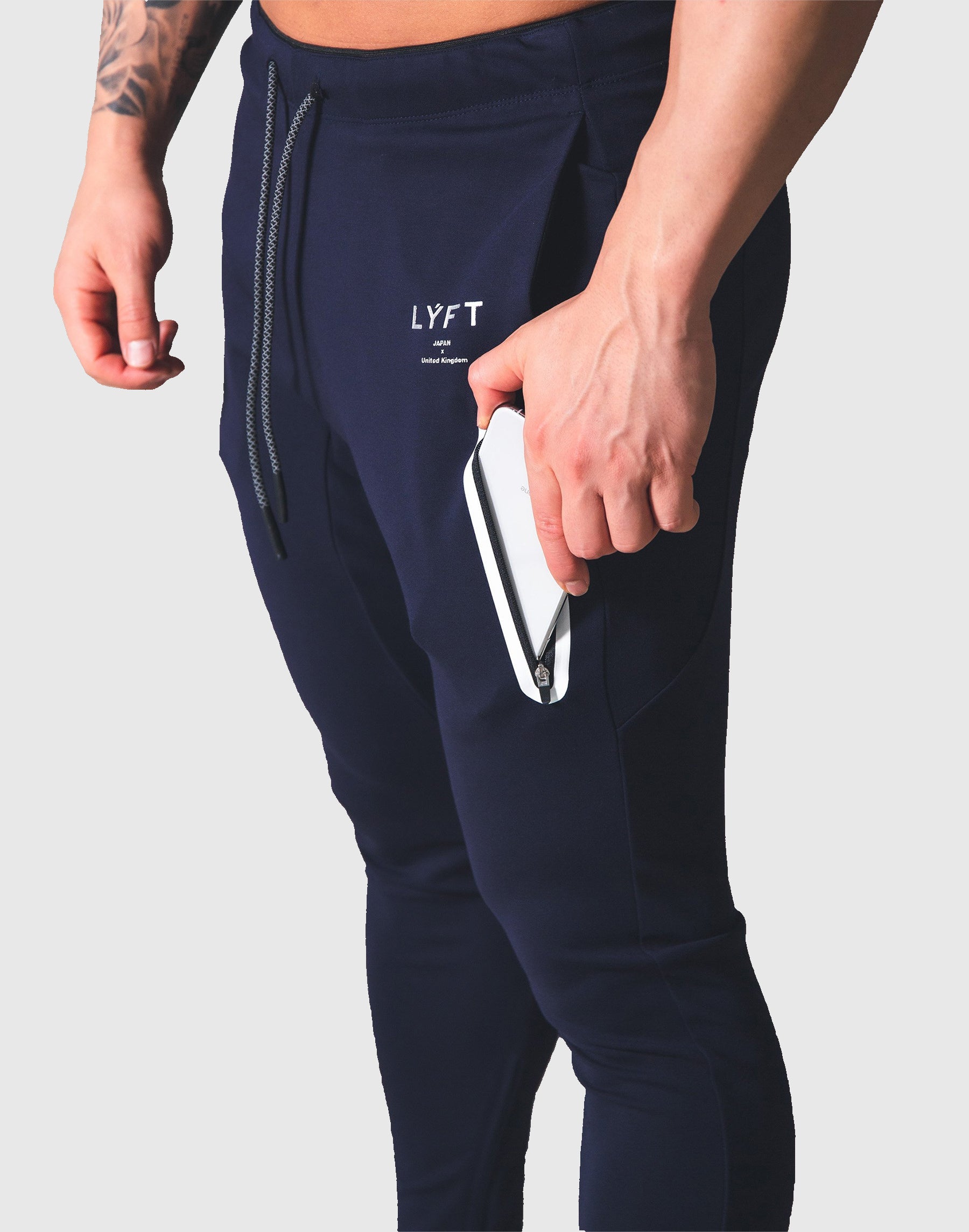 2Way Stretch Utility Pants - Navy – LÝFT