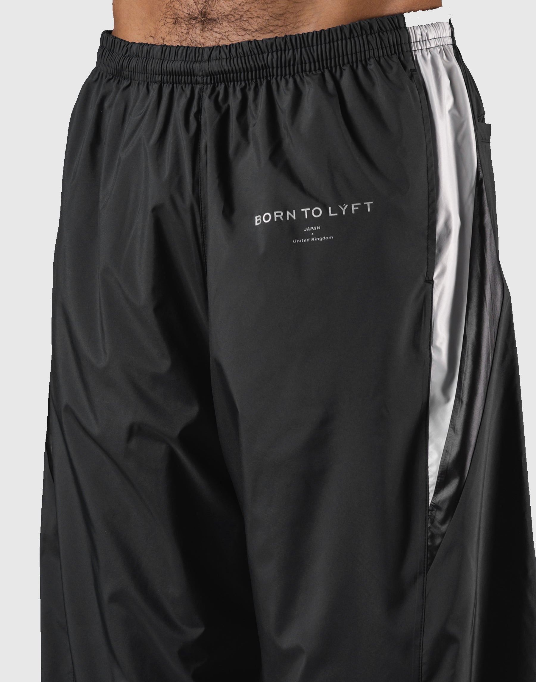 2Line Adjustable Wide Track Pants V.3 - Black – LÝFT