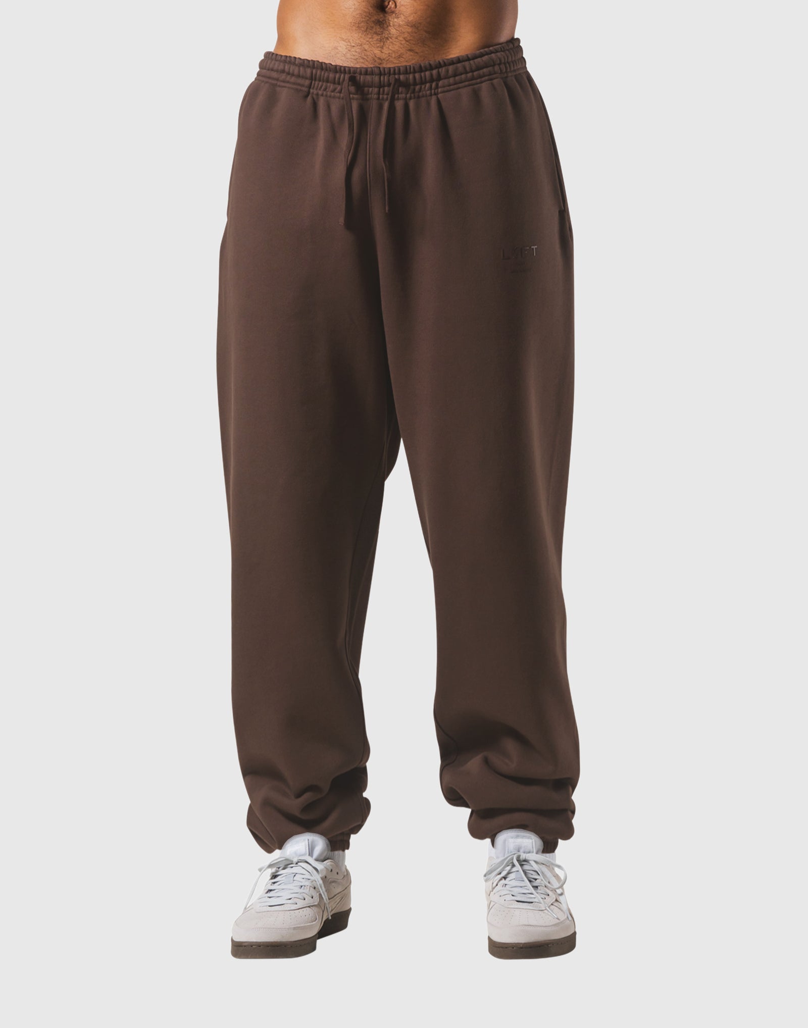 Relax Fit Loose Sweat Pants - Brown – LÝFT