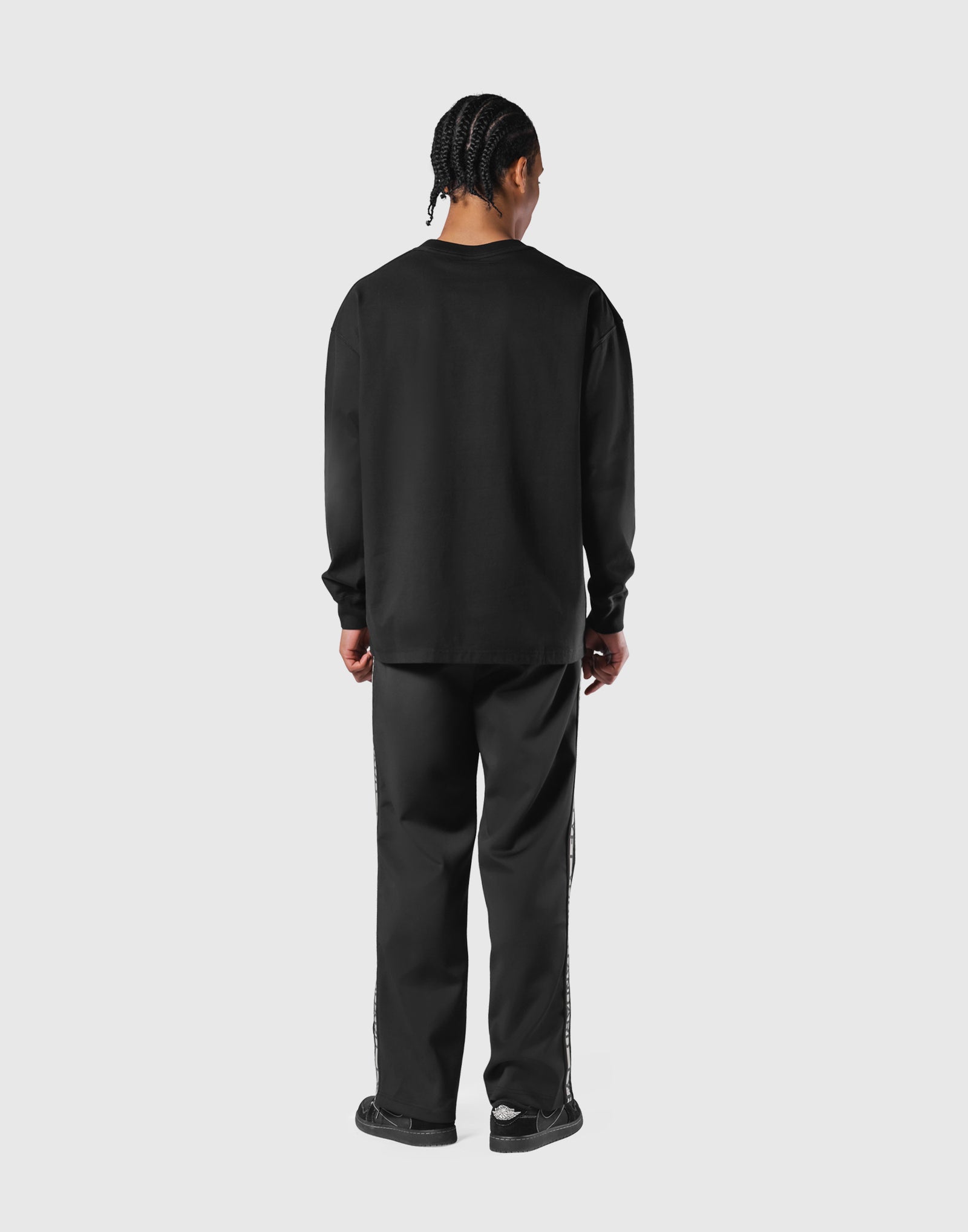 Vintage London Logo Long T-Shirt - Black – LÝFT