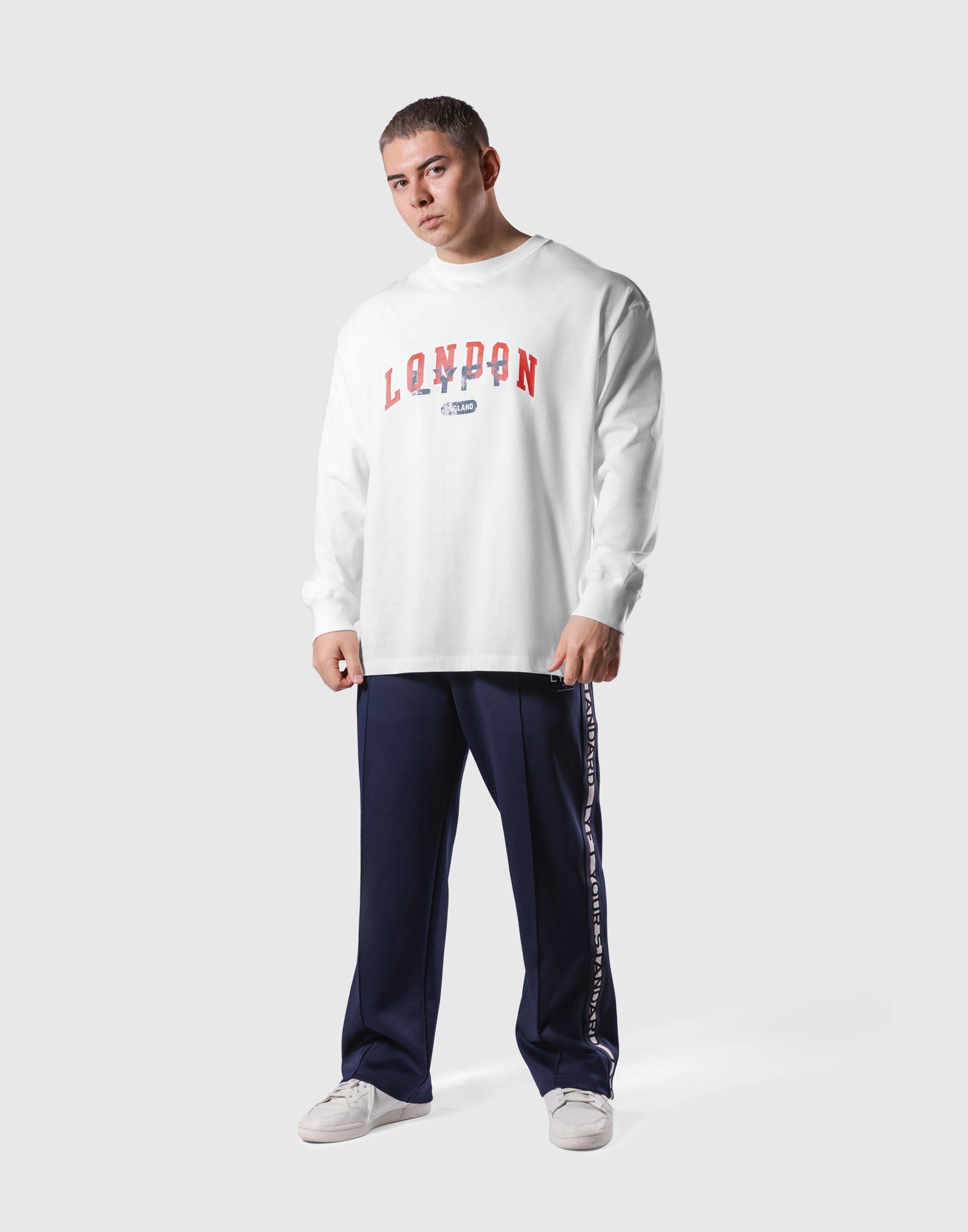 Vintage London Logo Long T-Shirt - White – LÝFT