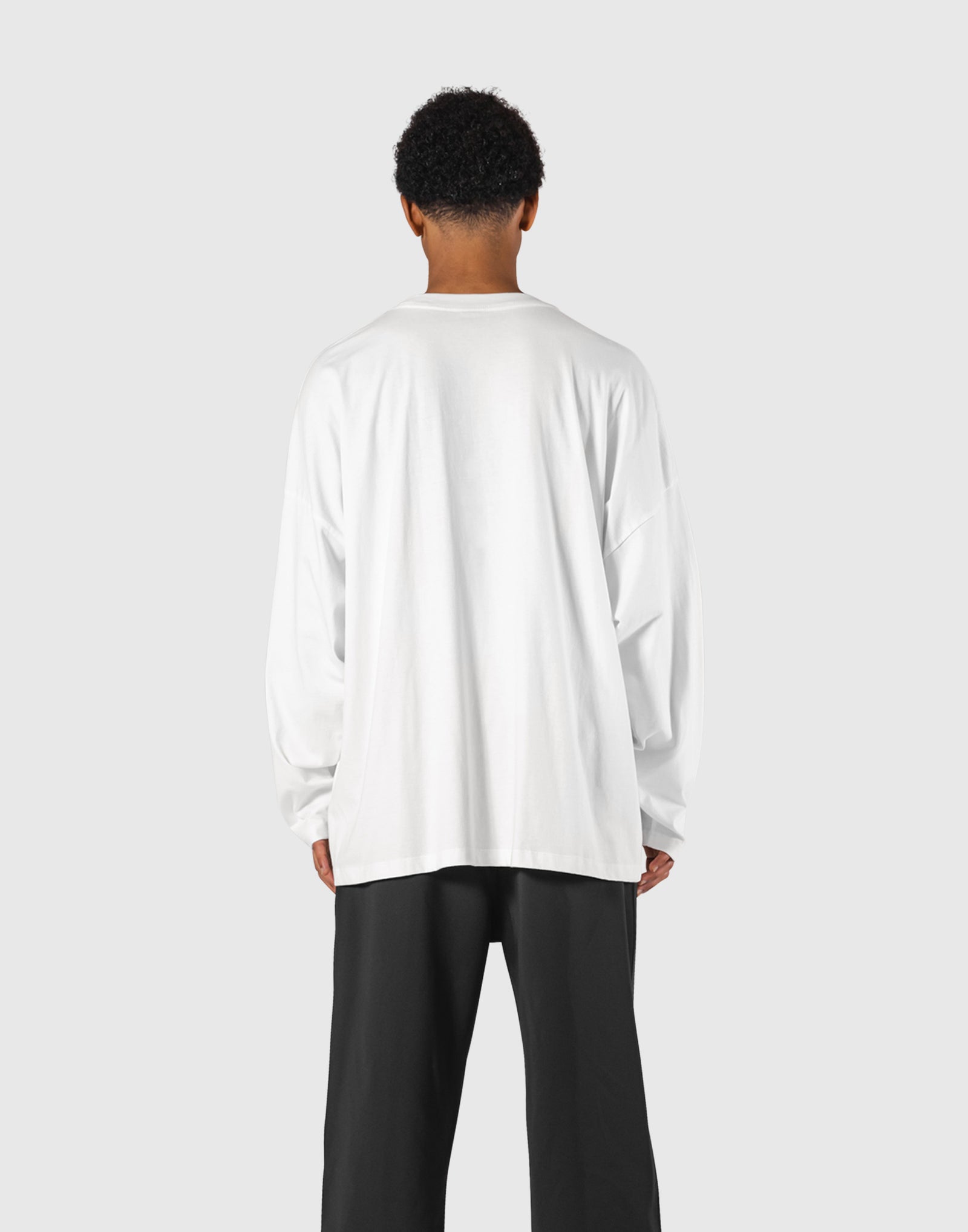 LÝFT Extra Big Long T-Shirt - White