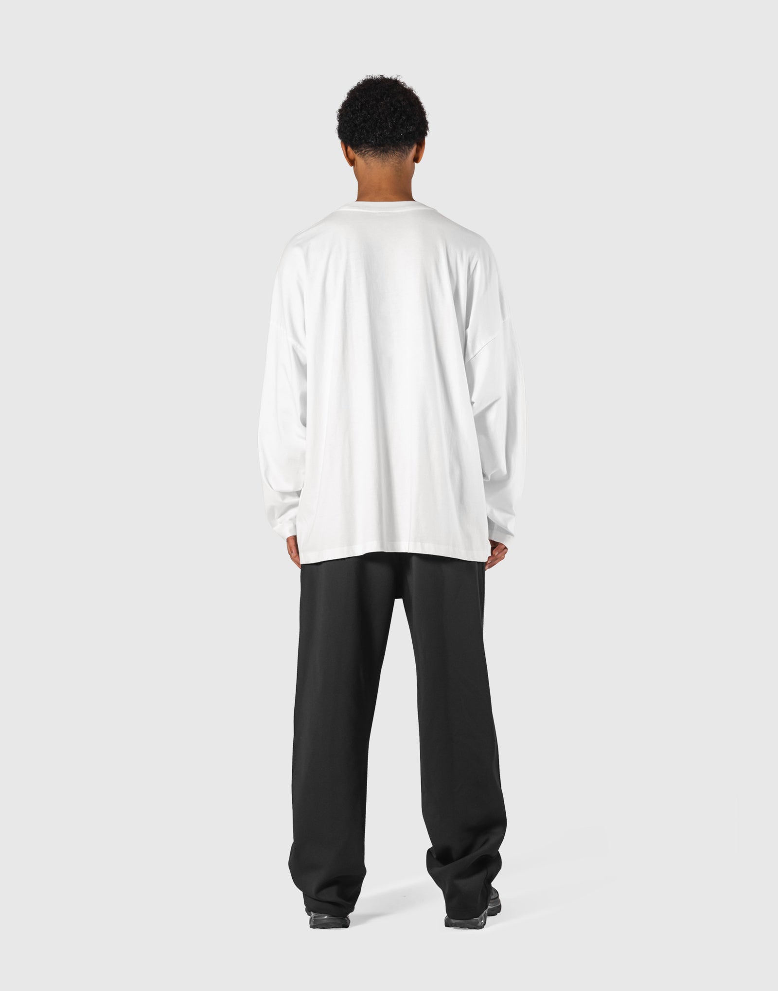 LÝFT Extra Big Long T-Shirt - White