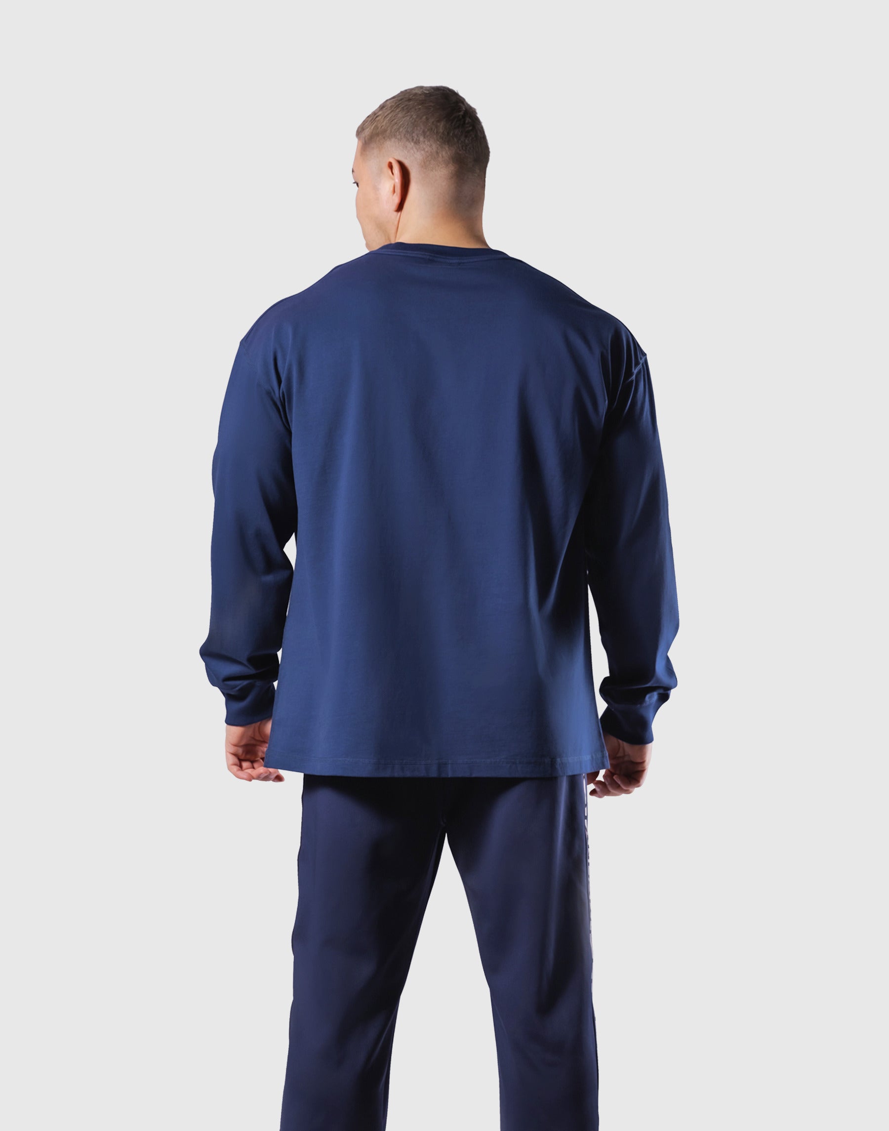Vintage London Logo Long T-Shirt - Navy – LÝFT
