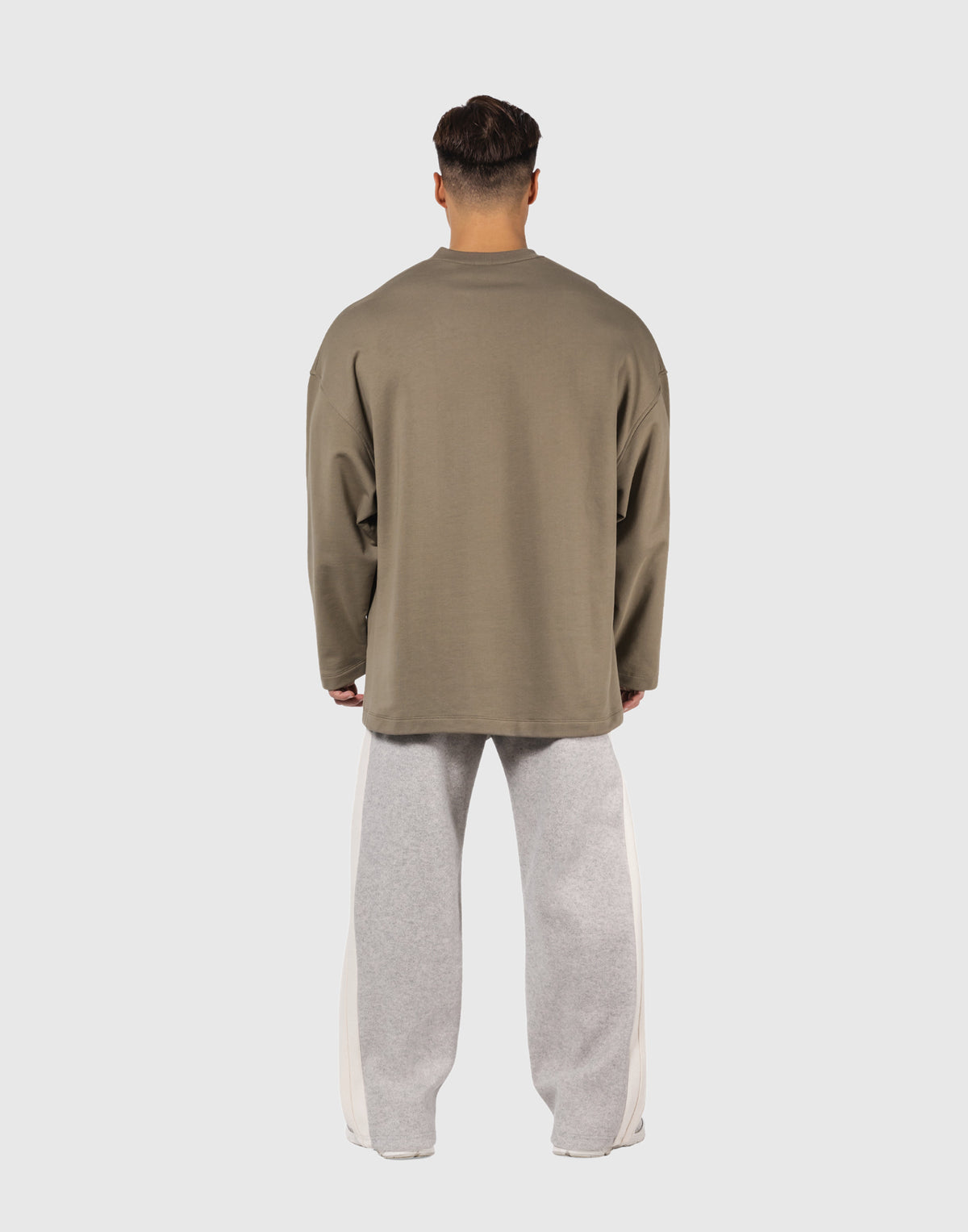 Oversize V-Neck Sweatshirt - Beige