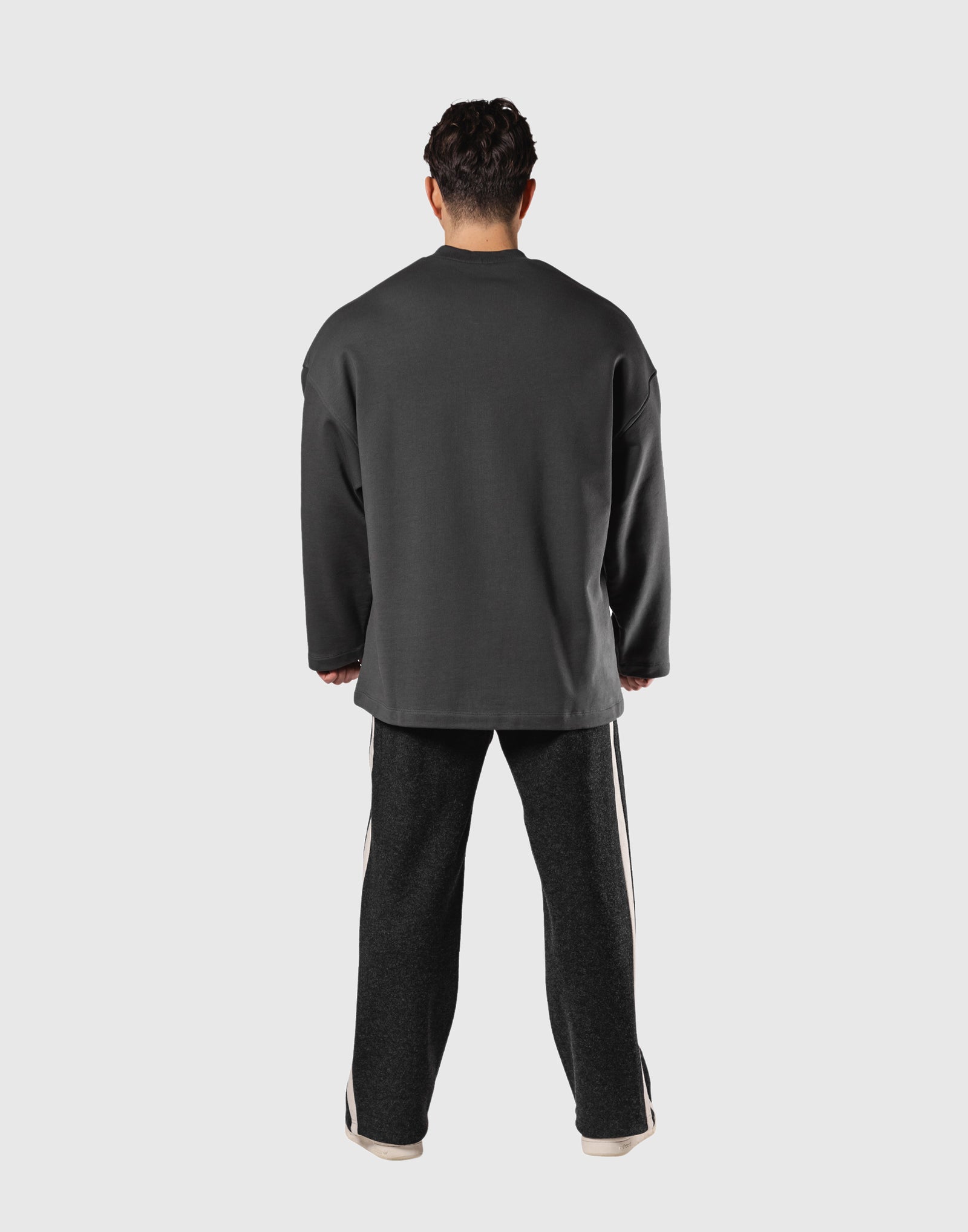 Oversize V-Neck Sweat Shirt - D.Grey – LÝFT