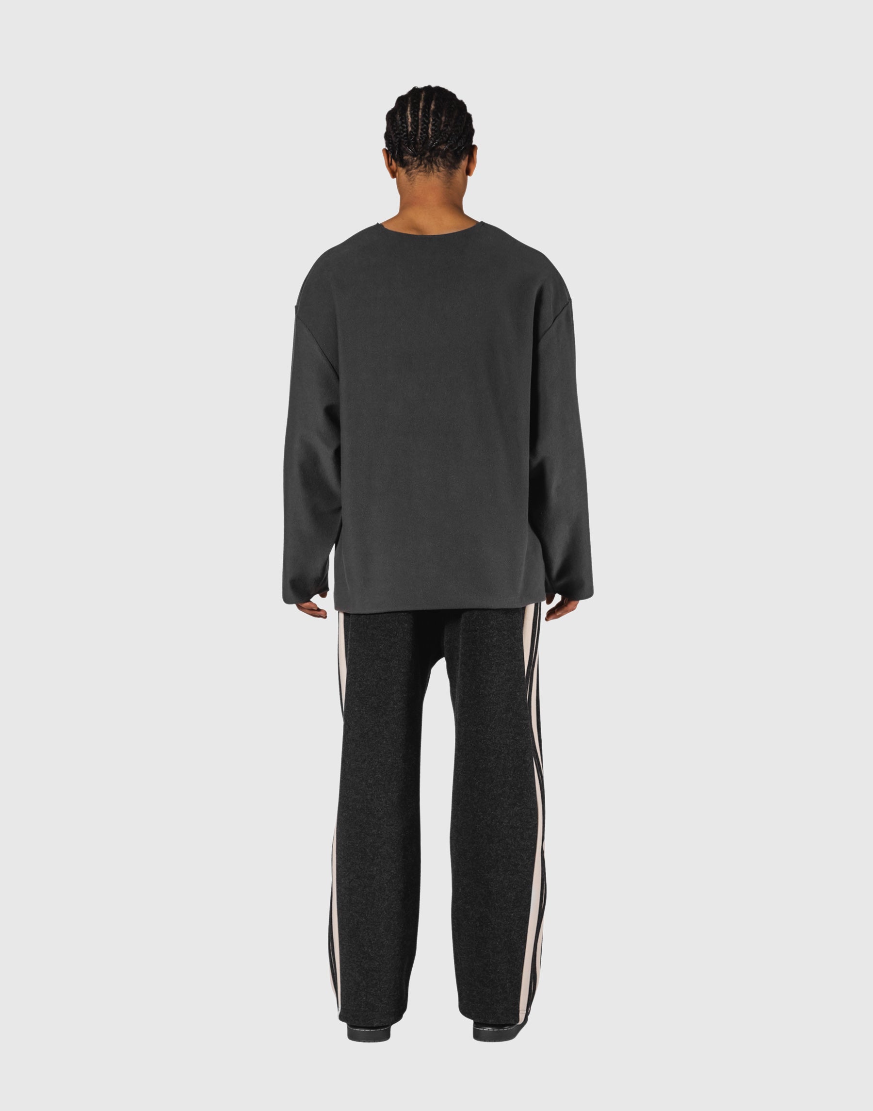 LYFT リフトLOOSE SWEAT SHIRT D.GREY Pile Wappen Knit Like Loose Sweat Shirt - D.Grey – LÝFT