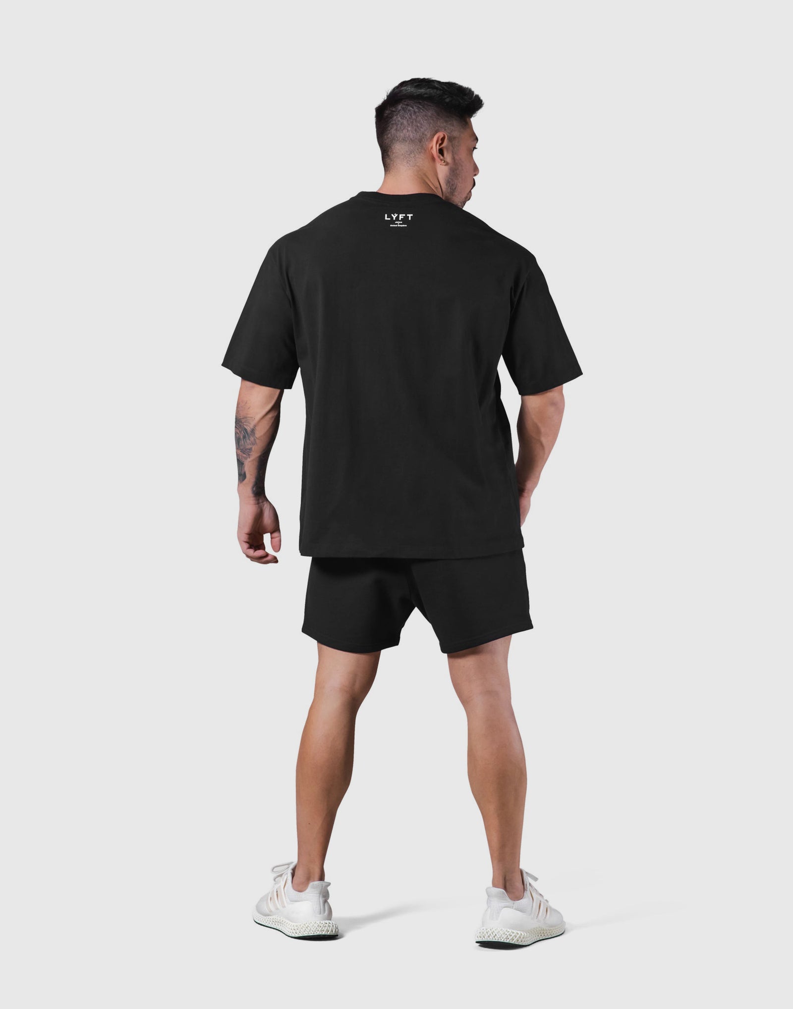 Wing L Logo Big T-Shirt - Black – LÝFT