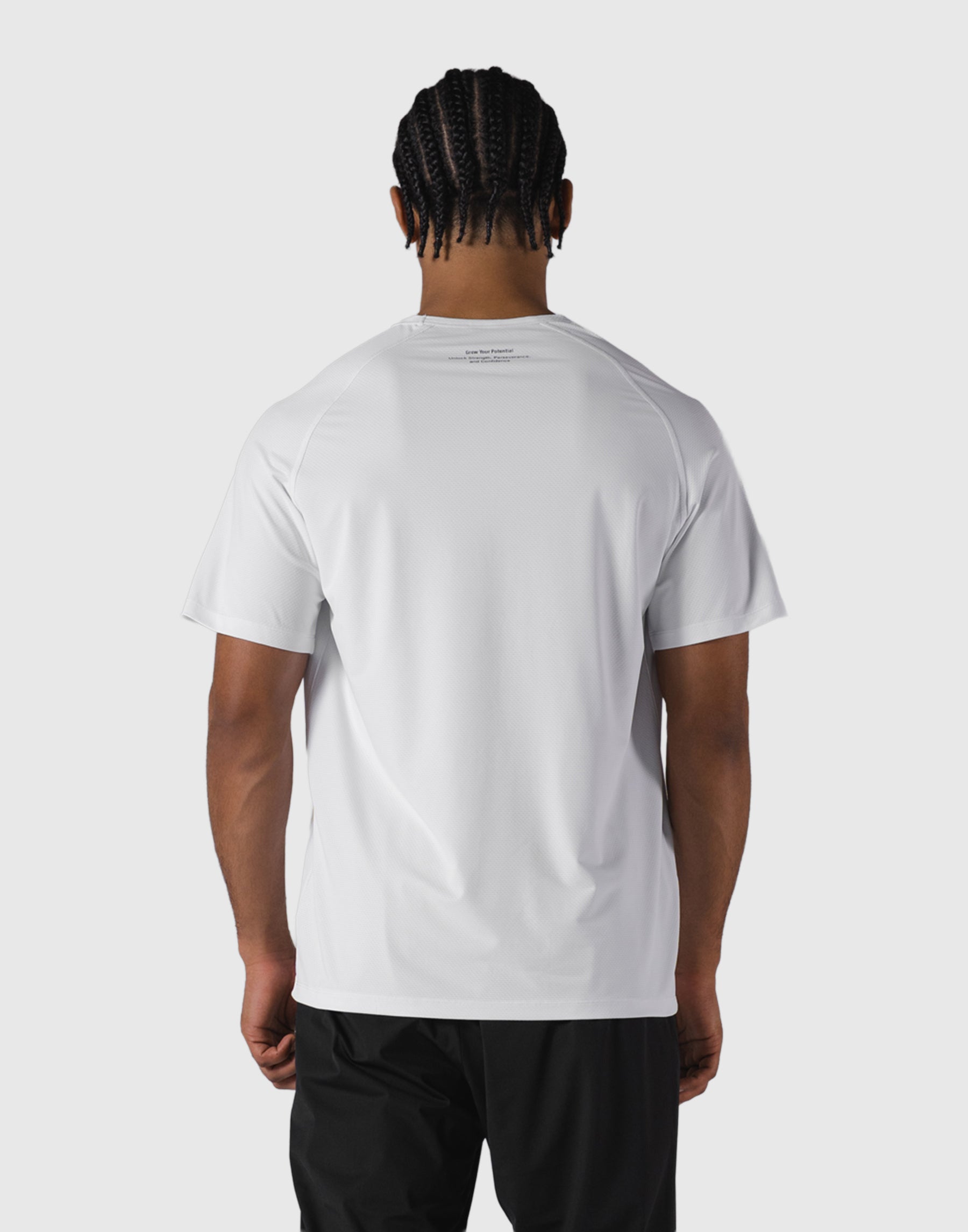 LÝFT Athletic Mesh Raglan Sleeve T-Shirt - White