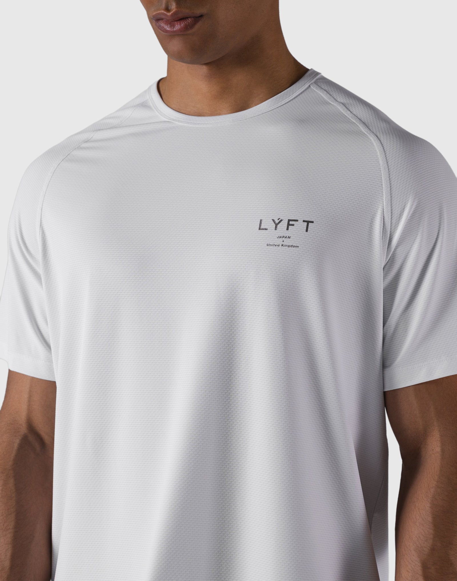 LÝFT Athletic Mesh Raglan Sleeve T-Shirt - White