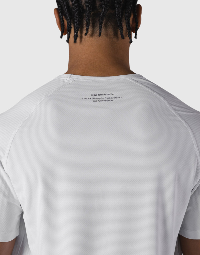 LÝFT Athletic Mesh Raglan Sleeve T-Shirt - White