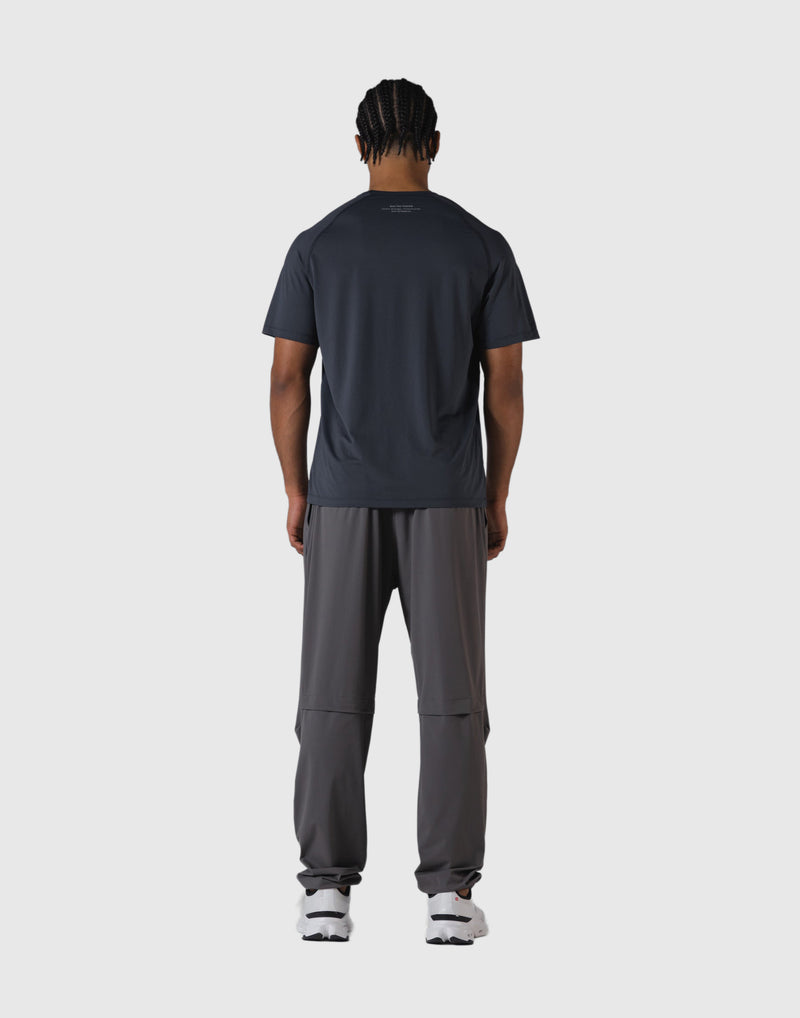 LÝFT Athletic Mesh Raglan Sleeve T-Shirt - D.Grey