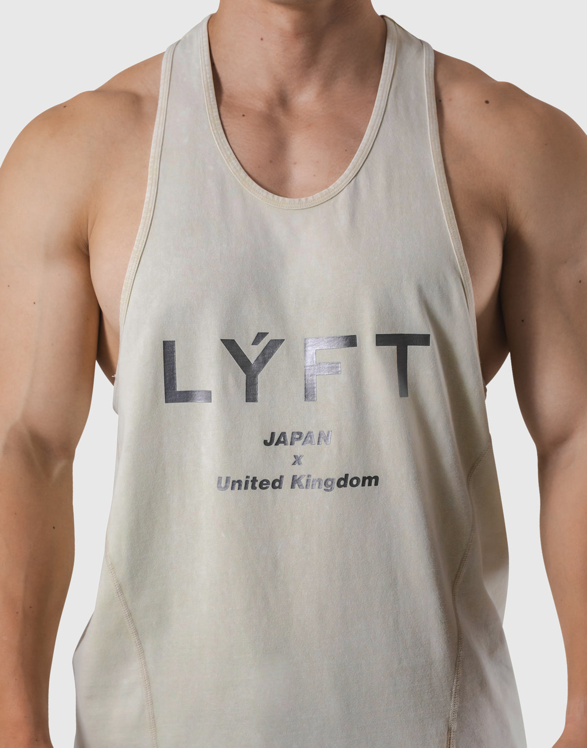 LÝFT 빈티지 트레이닝 탱크탑 - 화이트