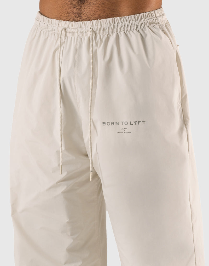 lyft ハーフパンツ　アイボリー Nylon Lounge Joggers - Ivory – LÝFT