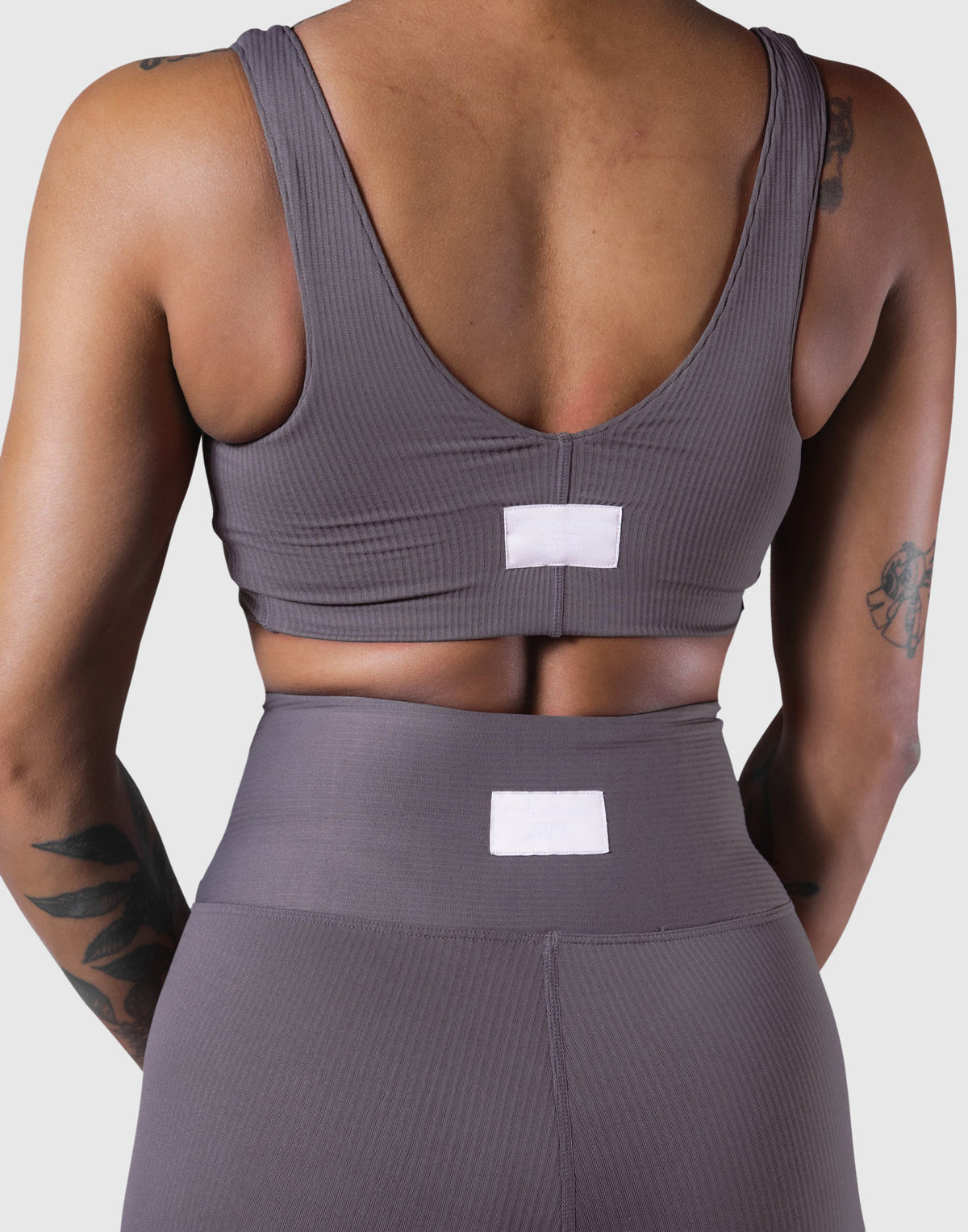 Ribbed Back Label Bratop - Ash Grey